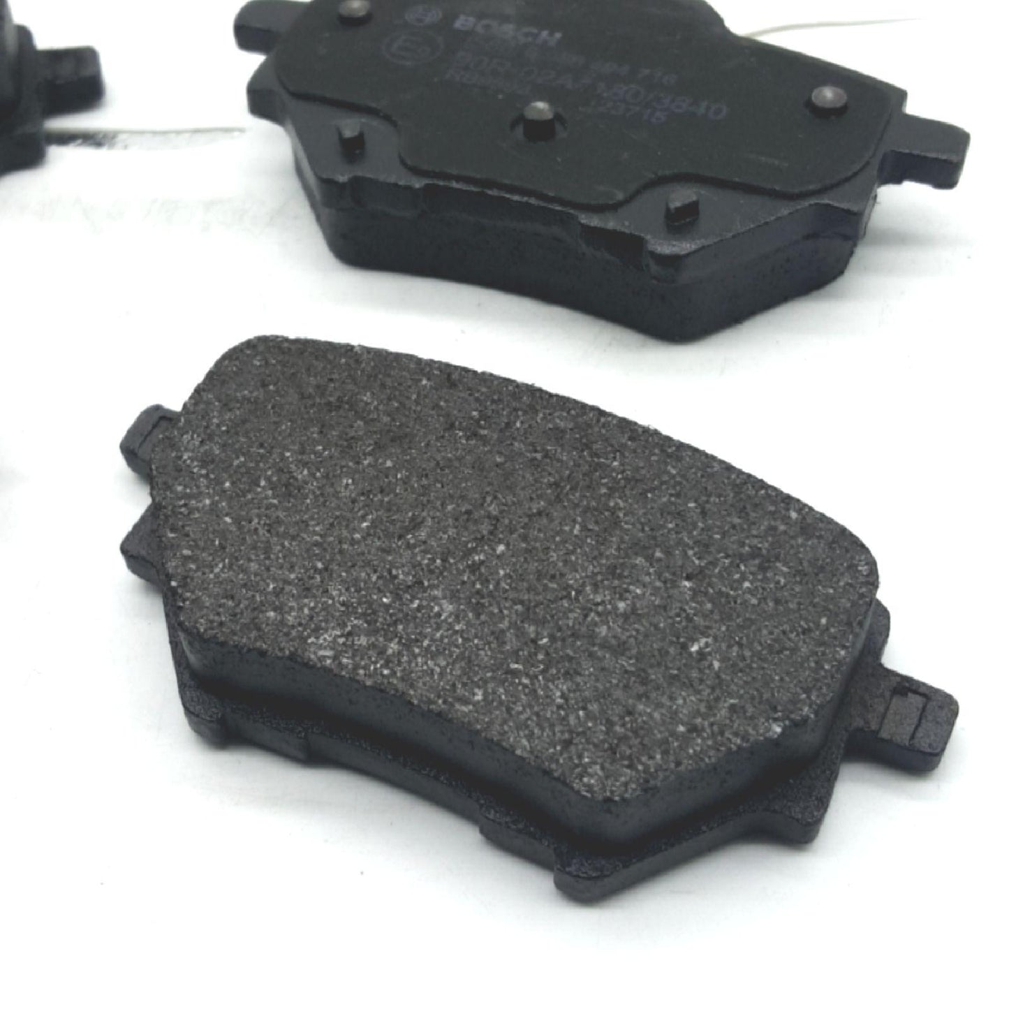 Bosch Bremsbeläge Autoteile BP1711 Hinterachse Set 4 Stück für