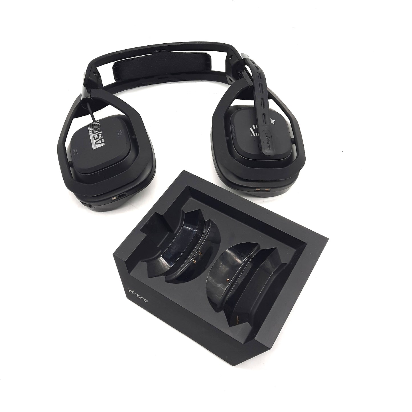 ASTRO A50 Wireless Gaming Headset Ladestation 4. Generation Dolby Audio - Defekt