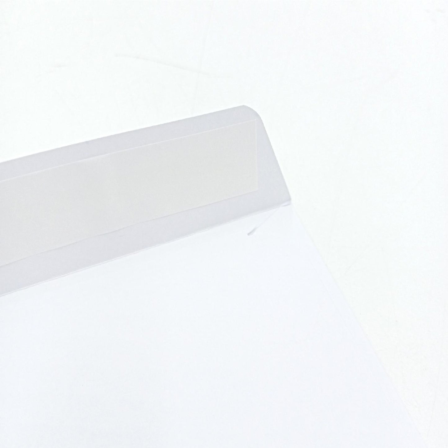 Blake Purely Everyday 0220PS Quadratsicher Briefumschläge Haftklebung Ultra Weiß Wove 220 x 220 mm - 120g/m² | 250 Stück