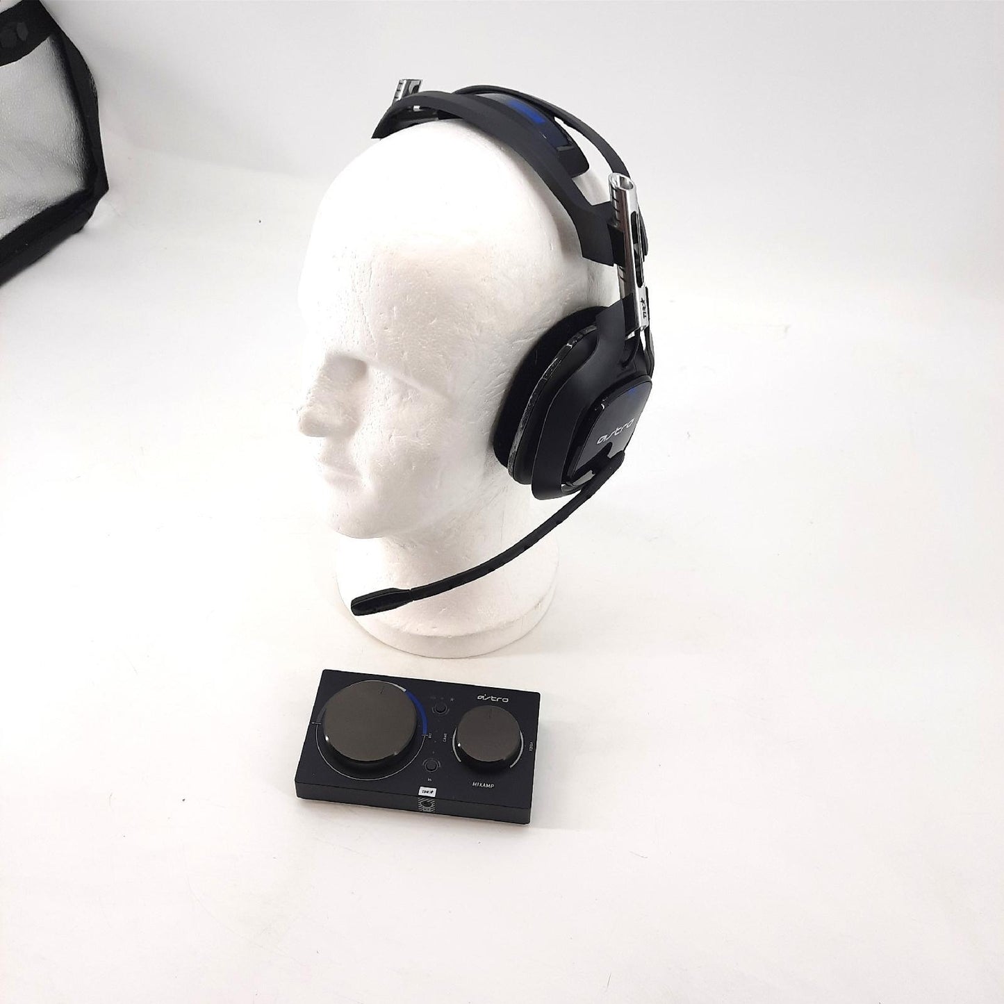 ASTRO Gaming A40 TR MixAmp Pro TR Gaming Headset Astro Audio V2 leistungsfähig