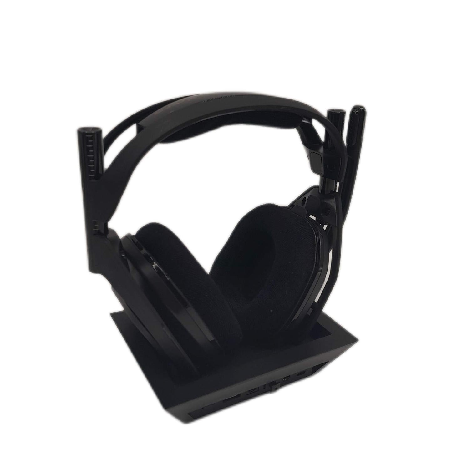 Astro Gaming A50 Wireless Gaming Headset sichtbare Gebrauchsspuren drahtlose Spielekopfhörer Soundqualität modern