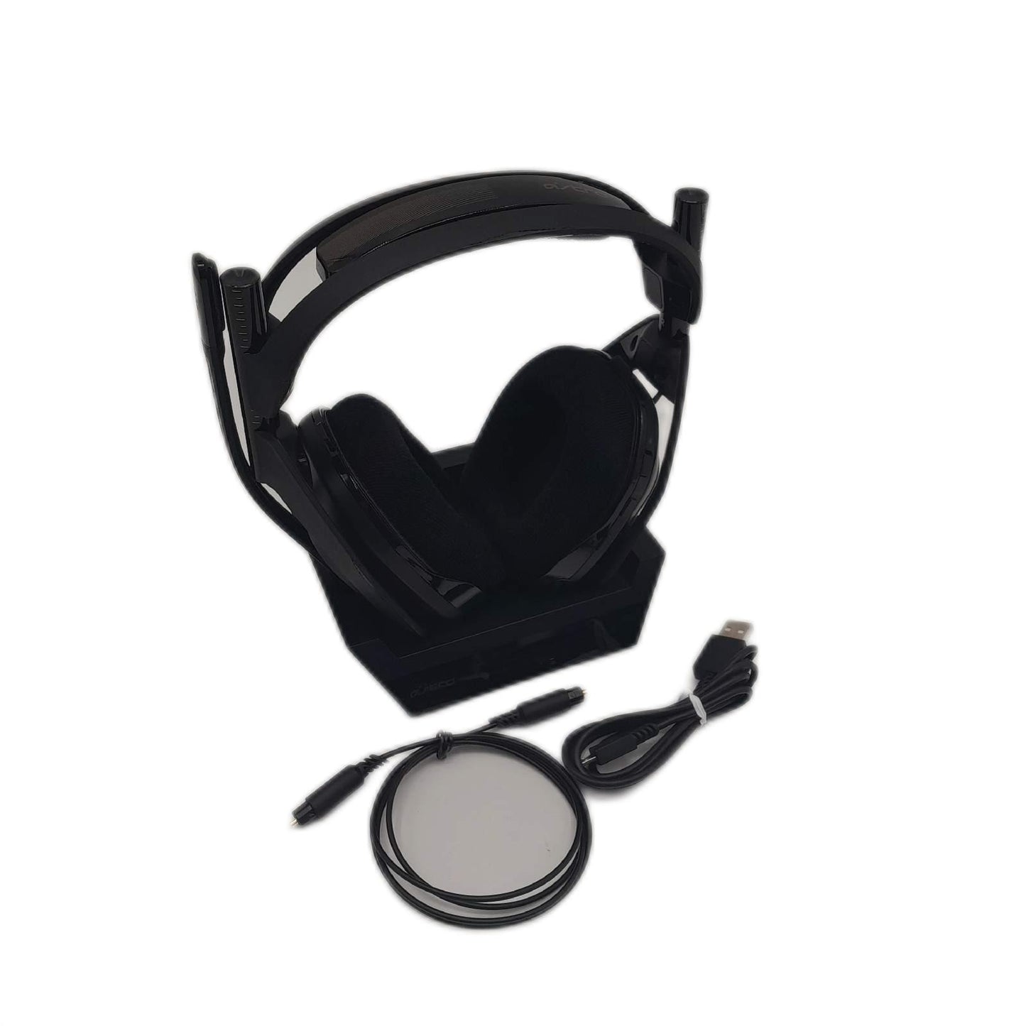Astro Gaming A50 Wireless Gaming Headset sichtbare Gebrauchsspuren drahtlose Spielekopfhörer Soundqualität modern