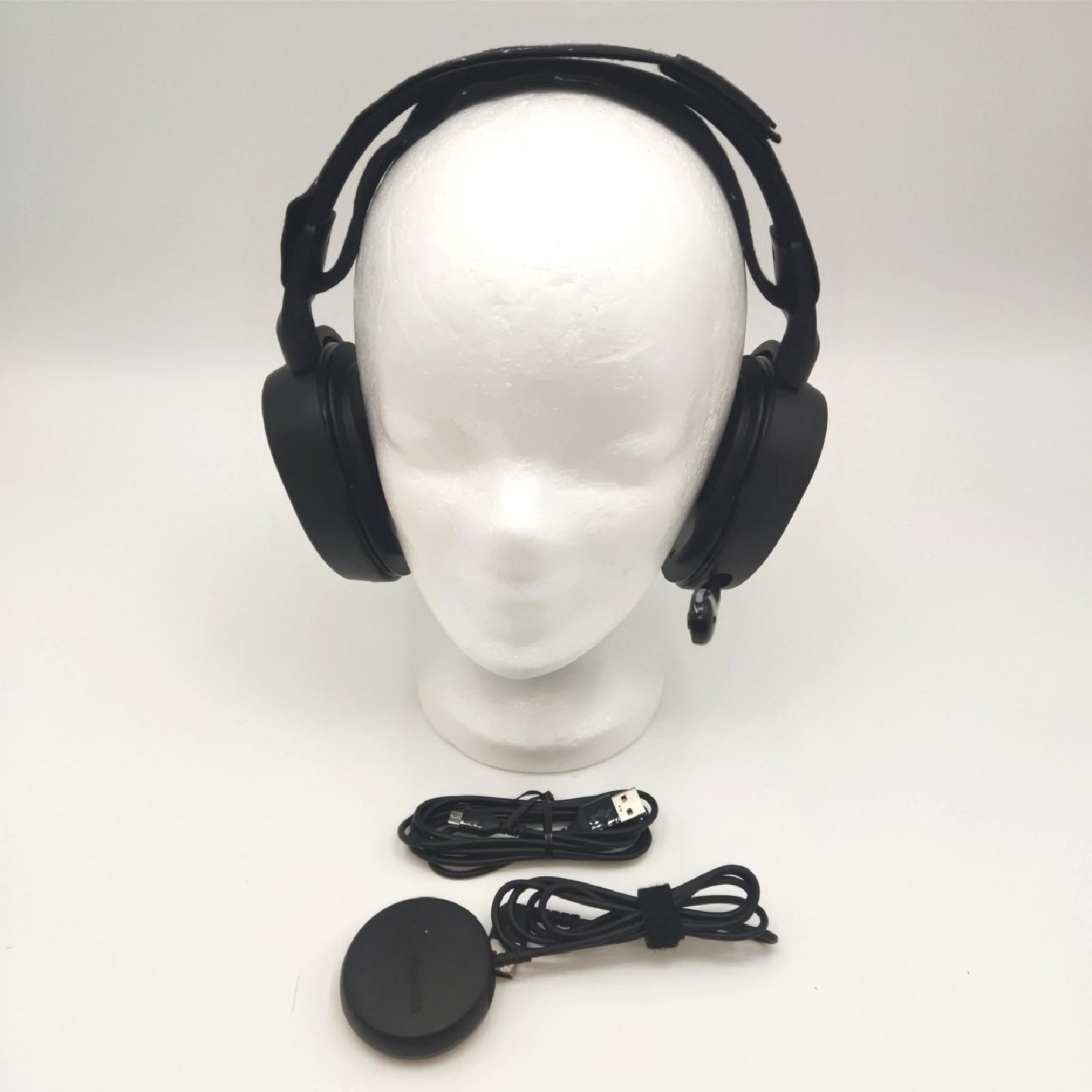 SteelSeries Arctis 9 Dual Kabelloses Gaming Headset Gebrauchsspuren Ohne Ohrpol