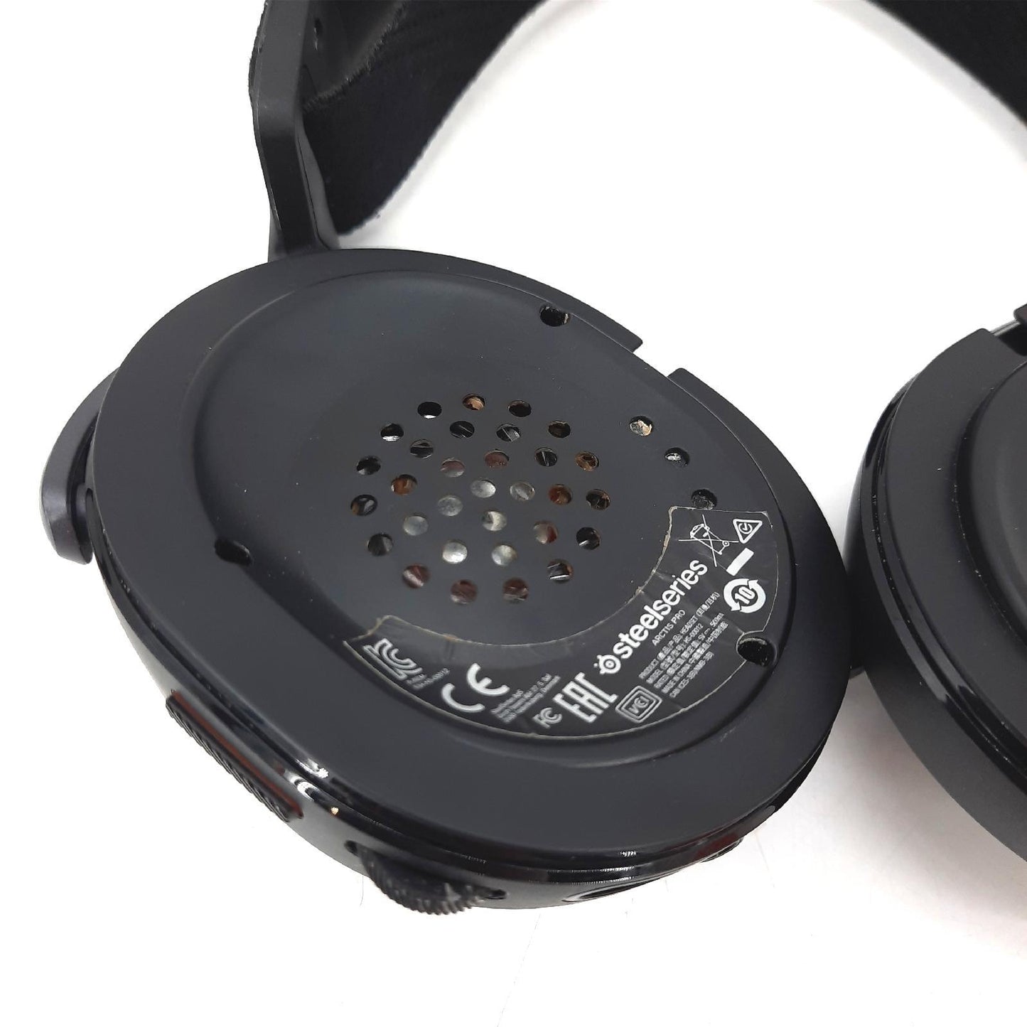 SteelSeries Arctis Pro Gaming Headset sichtbare Gebrauchsspuren ohne Ohrpolster