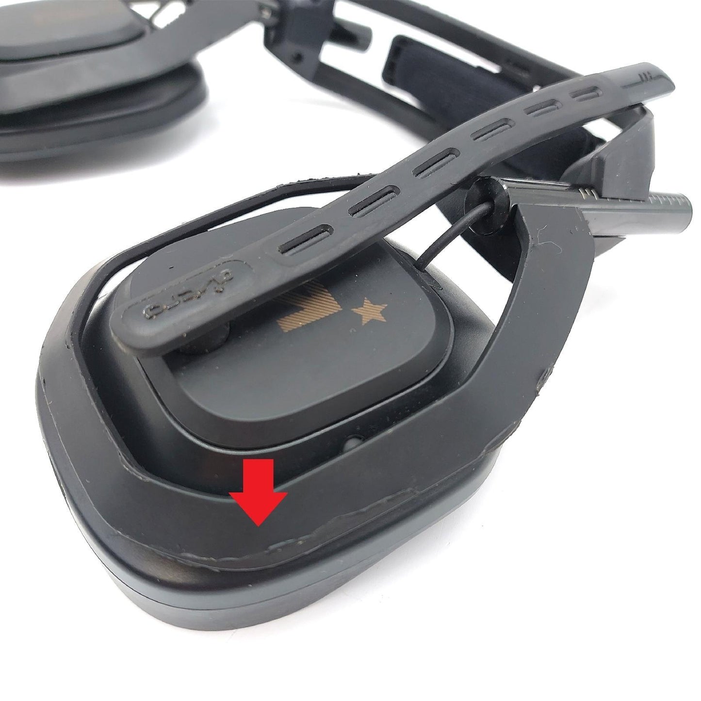 Astro Gaming A50 Wireless Gaming Headset Ladestation 4 Generation Gebrauchsspuren Ohrpolster