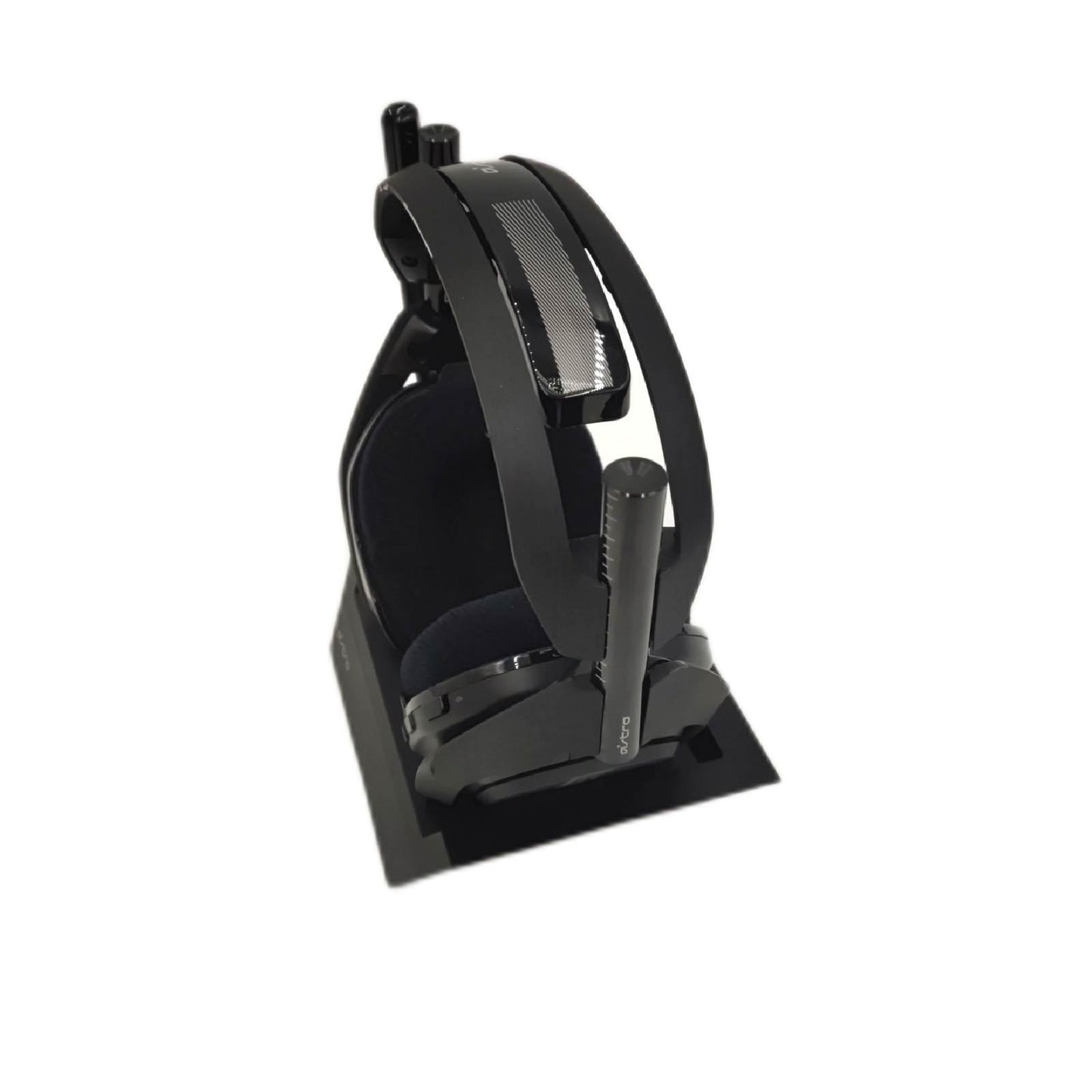 ASTRO A50 Wireless Gaming Headset Ladestation sichtbare Gebrauchsspuren Spielekonsole Soundkulisse Wireless