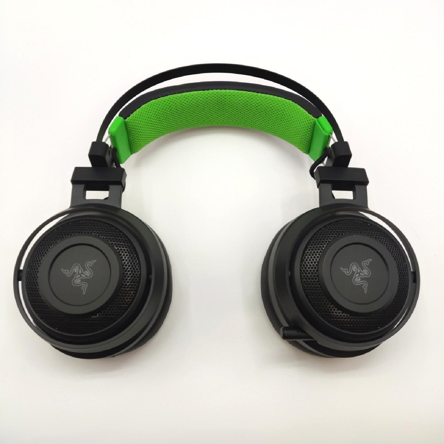 Razer Gaming Kopfhörer THX Spatial Audio Xbox One Kabellos HyperSense Ultimative Flimmerfrei Sound Gaming-Erlebnis