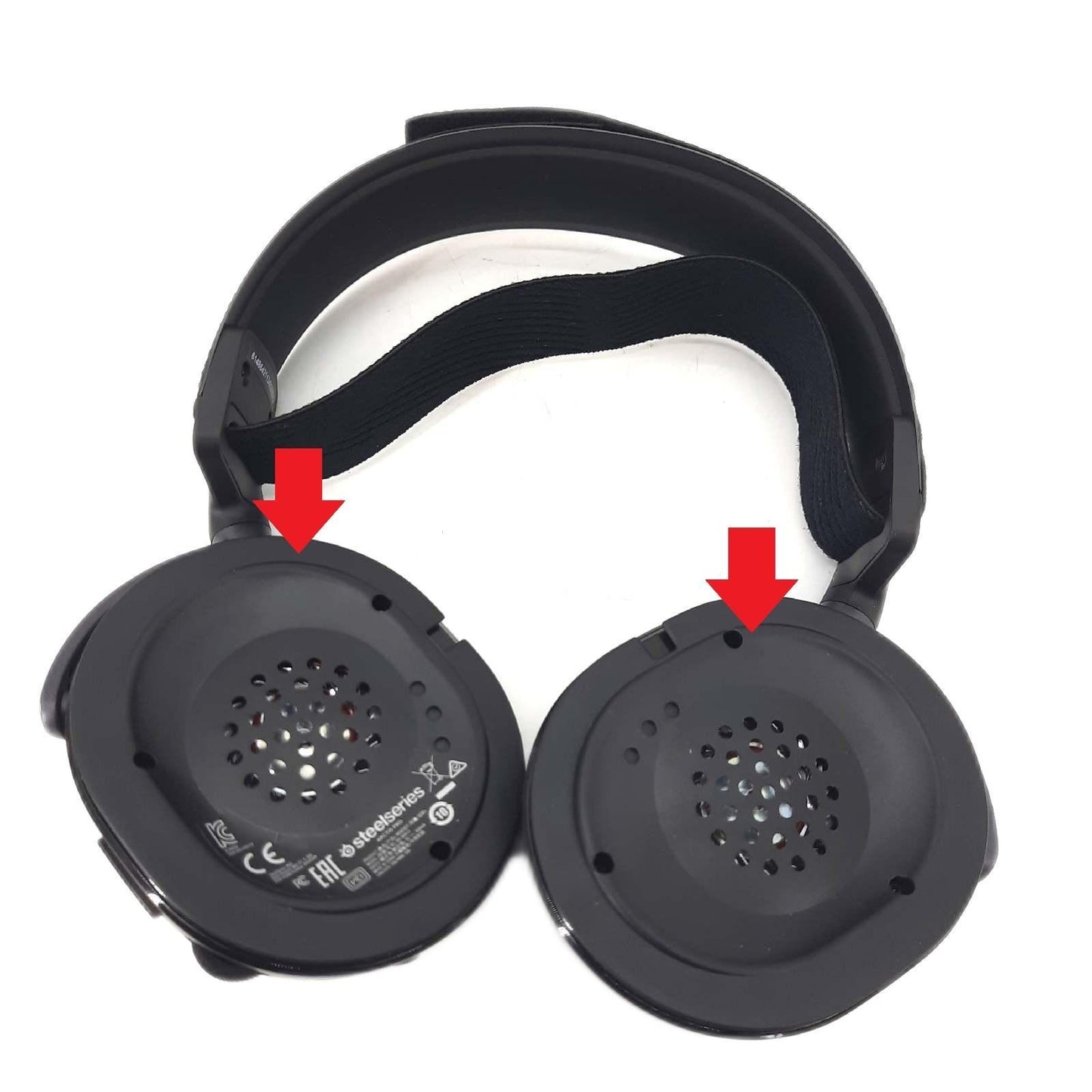 SteelSeries Arctis Pro Gaming Headset Ohrpolster fehlen