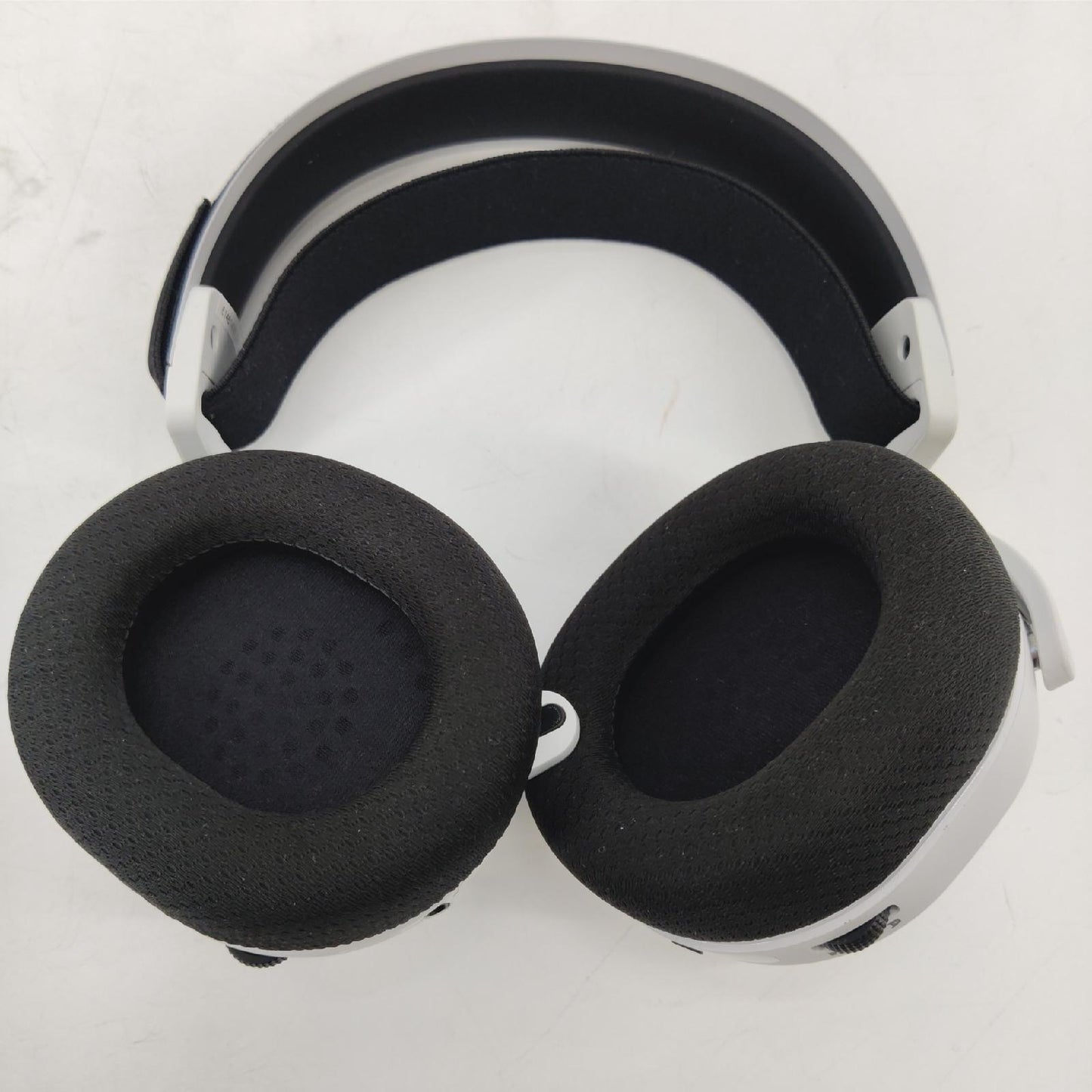 SteelSeries Gaming Headset Kabellos 24GHz 30 Stunden Akku ohne Dongle
