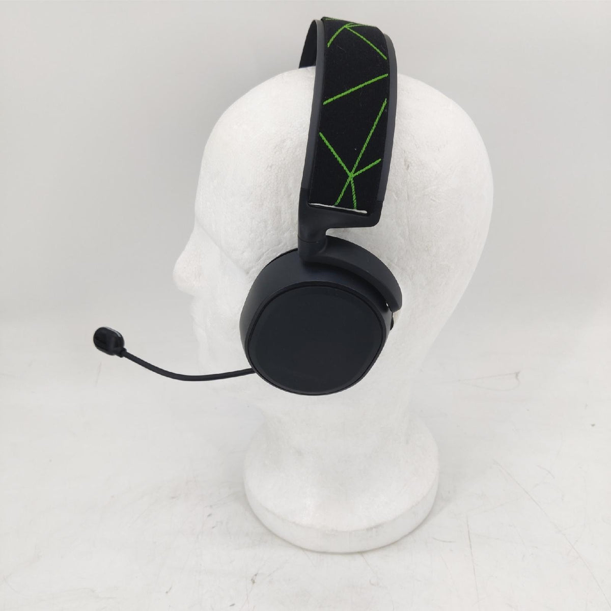 SteelSeries Arctis 9x Eingebaute Xbox Wireless Bluetooth Gebraucht Ohne Ohrpol