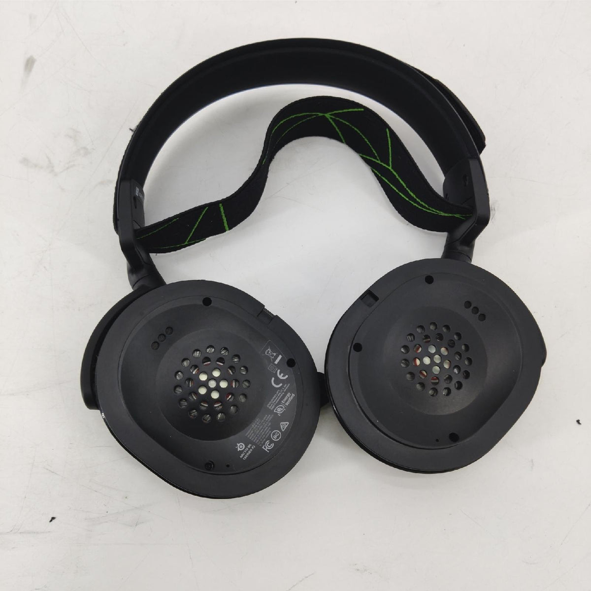 SteelSeries Arctis 9x Eingebaute Xbox Wireless Bluetooth Gebraucht Ohne Ohrpol
