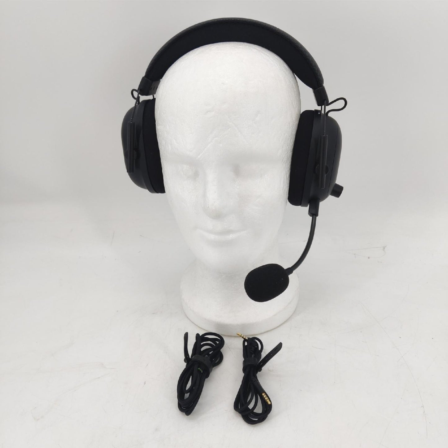 Razer Gaming Headset Titan verbesserte Klangqualität Lieferung ohne Dongle Audiokabel
