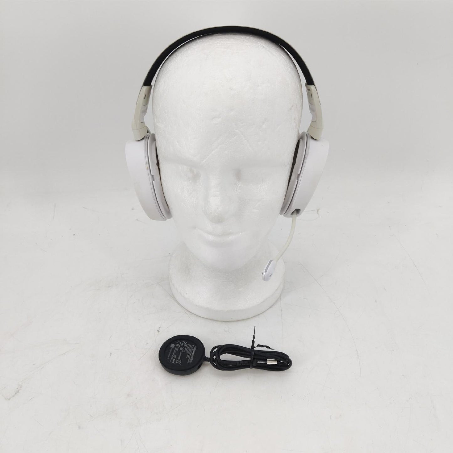 SteelSeries Arctis 7   Gaming Headset   verlustfreies und drahtloses    - Defekt