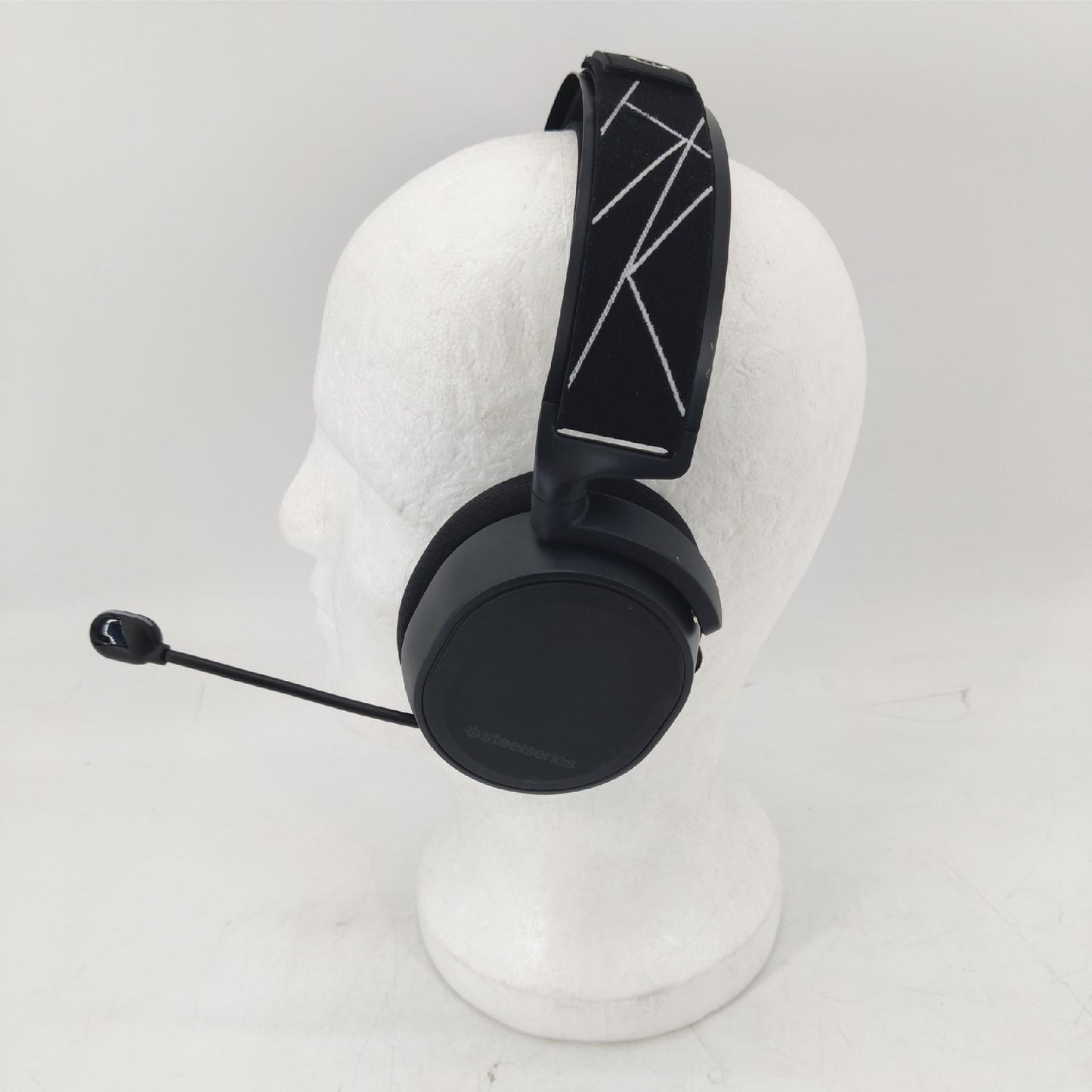 SteelSeries Arctis 9 Dual Wireless Gaming Headset Verlustless 24 GHz Wirele212 Kopfhörer gaming blitzschnell