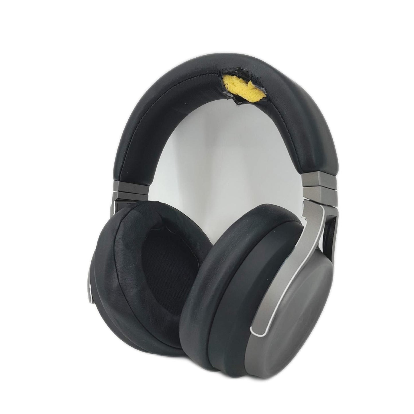 Corsair Virtuoso RGB Wireless SE Gaming Headset starke Gebrauchsspuren fehlt USB Aux kabel