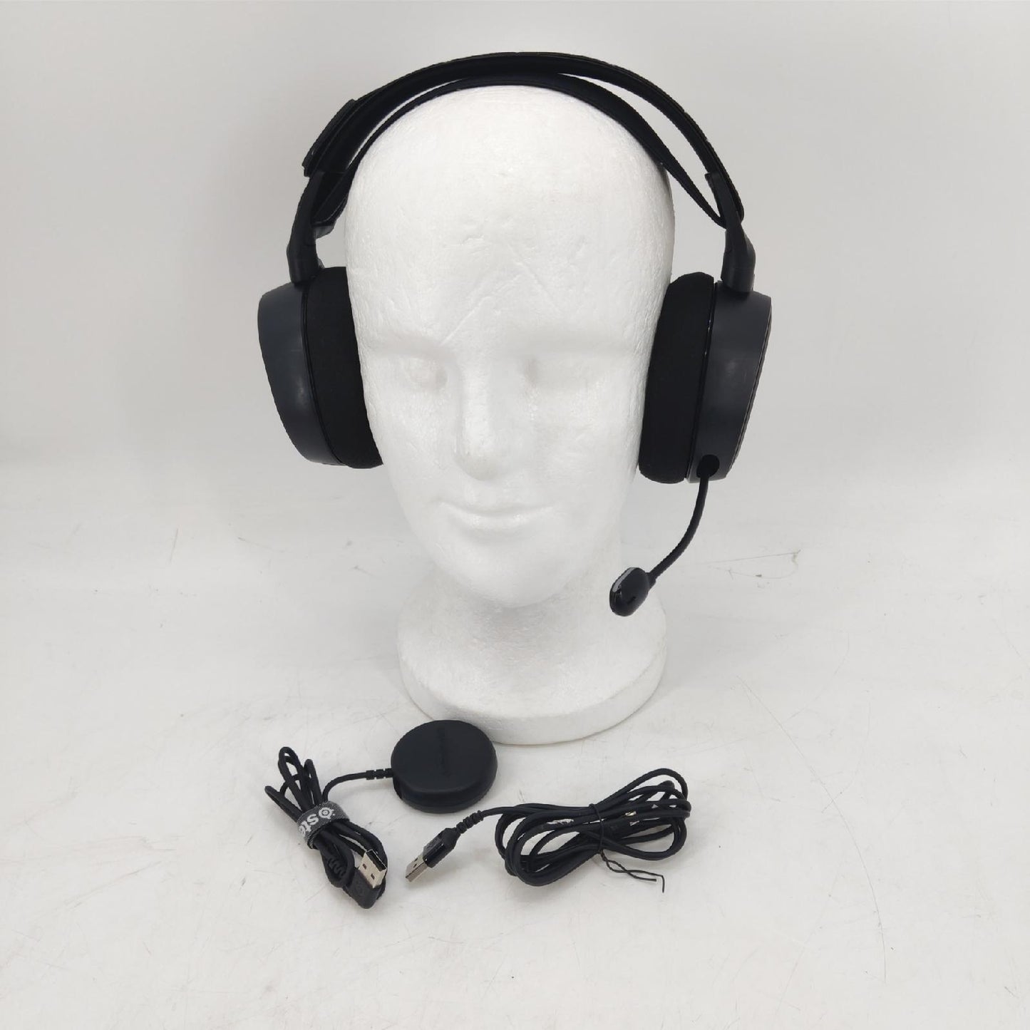 SteelSeries Arctis 9 Dual kabelloses Gaming Headset Verlustfreies 2,4 GHz Wi Leistungsfähig