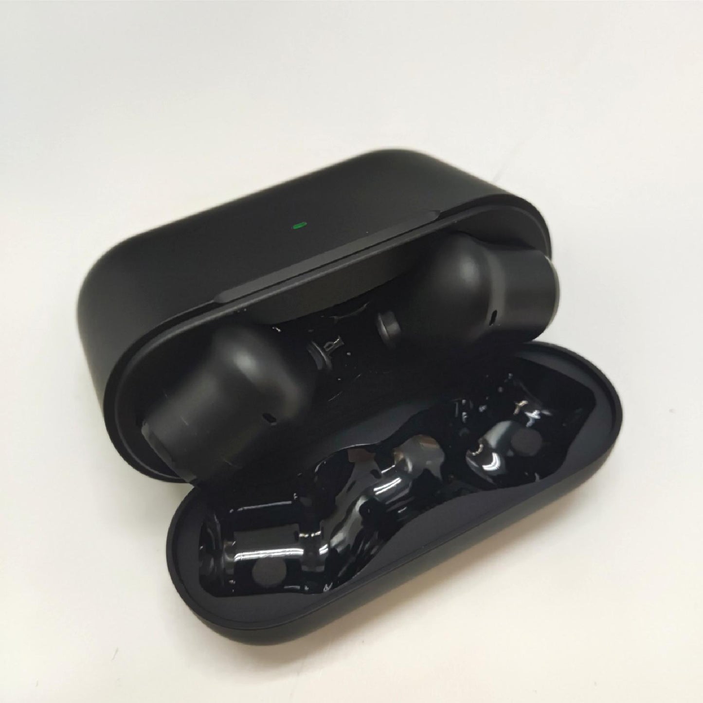 Razer Hammerhead True Wireless Pro Drahtlose In-Ear-Kopfhörer Mice (171 - Defekt