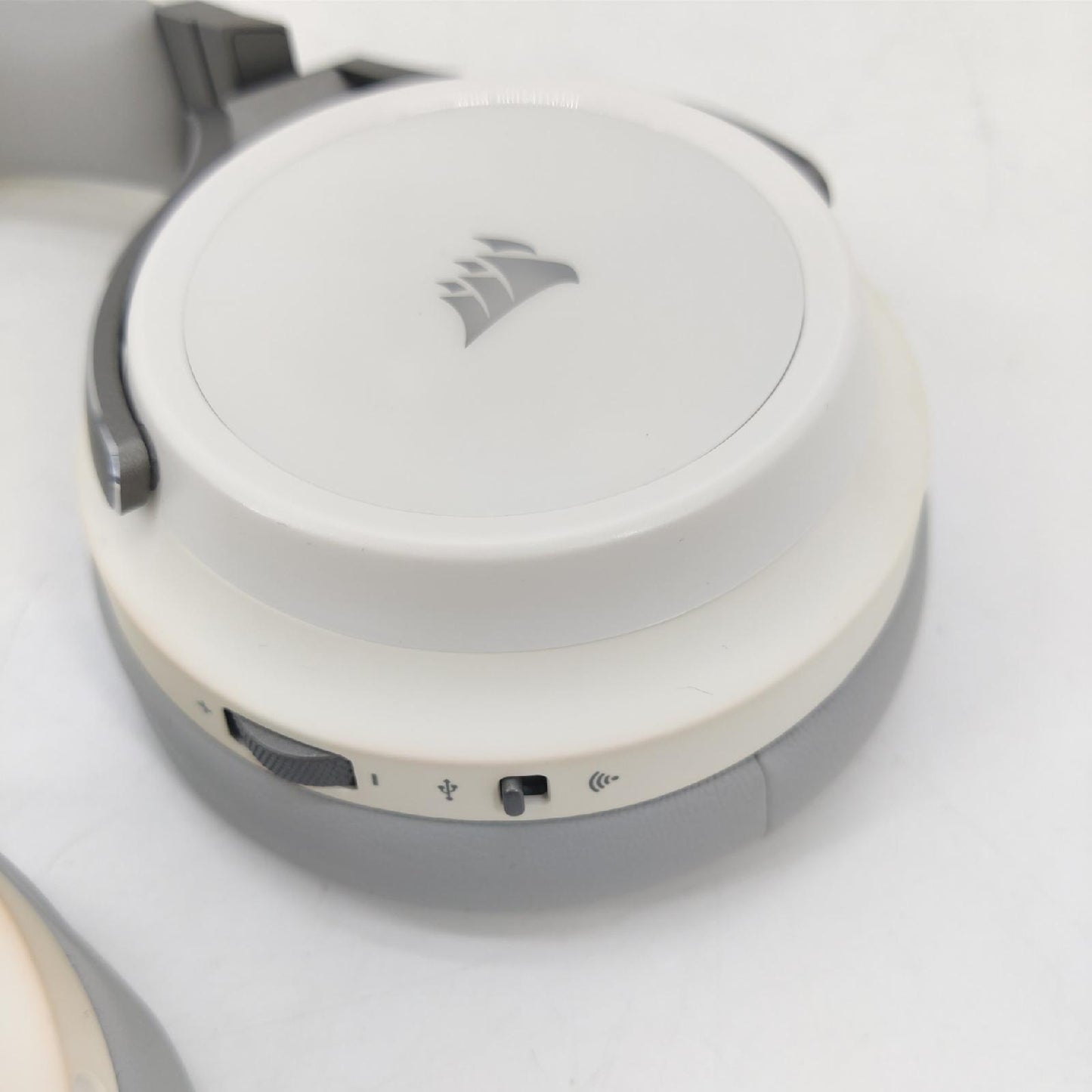 Corsair Virtuoso RGB Wireless High Fidelity Gaming Headset 7 1 ohne Dongle sichtbar gebraucht