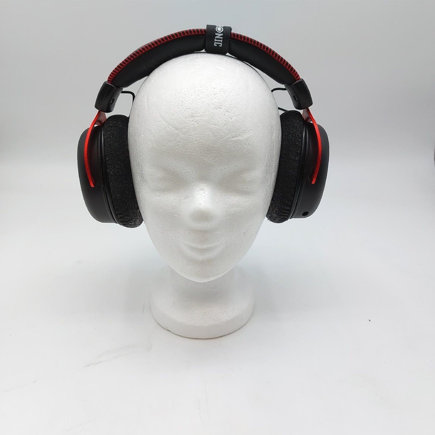 HyperXCloud II WirelessGaming HeadsetfürPC,PS5,PS4,langlebigerAkkubiszu - Defekt