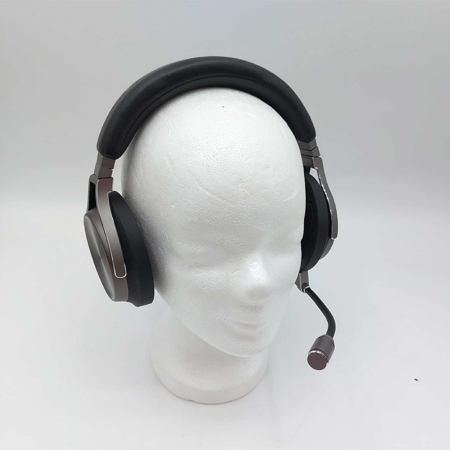Corsair Virtuoso RGB Wireless SE Gaming Headset ohne Dongle und Polster