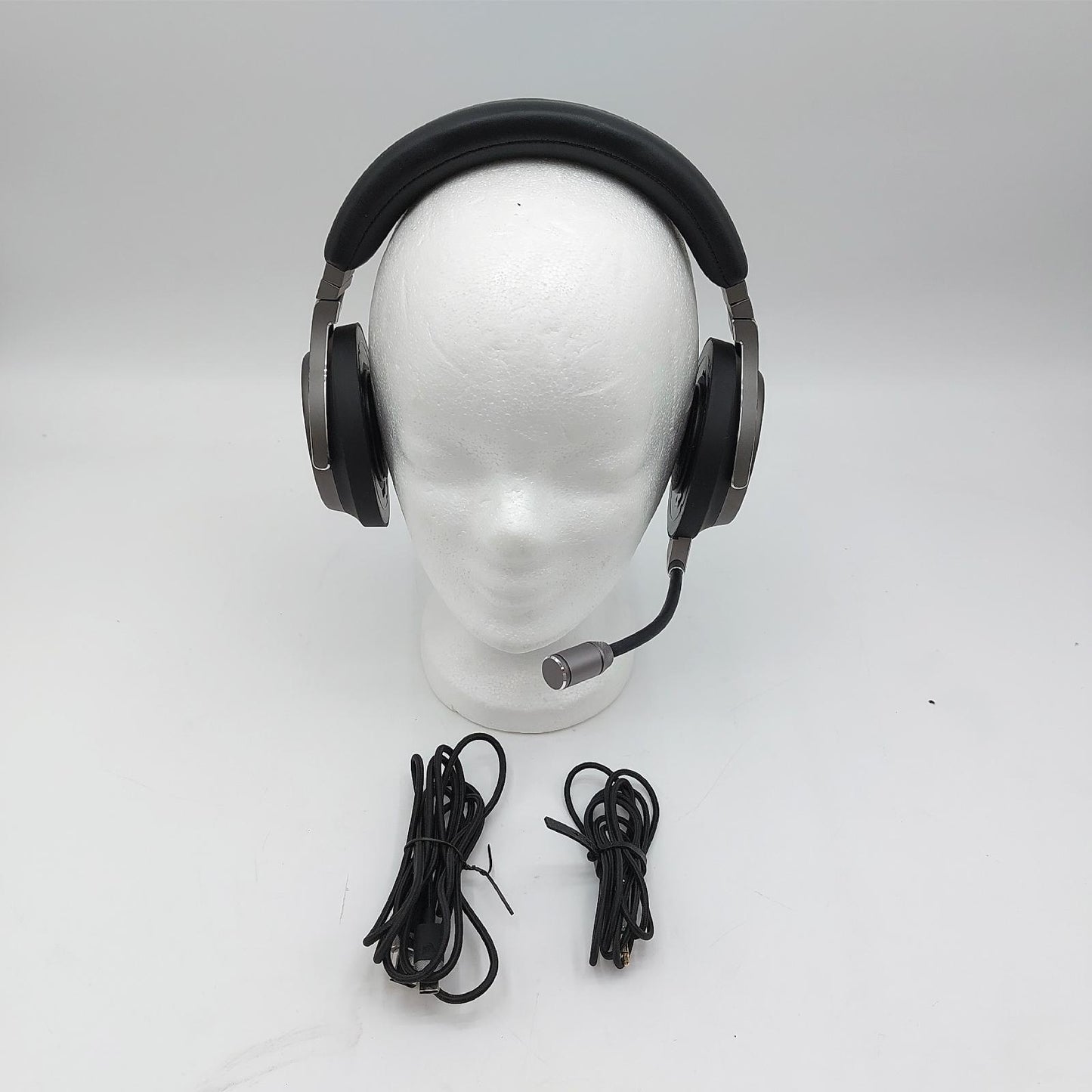 Corsair Virtuoso RGB Wireless SE Gaming Headset ohne Dongle und Polster