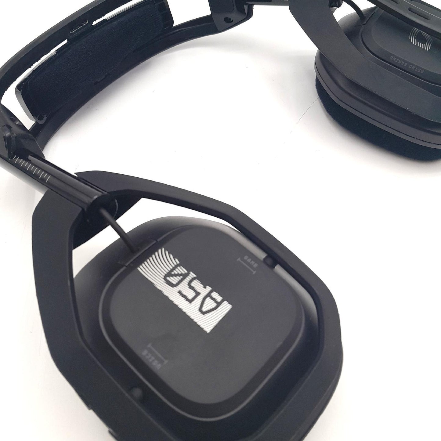 ASTRO A50 Drahtloses Gaming Headset Ladestation mit Gebrauchsspuren Station_sound_qualität_performance