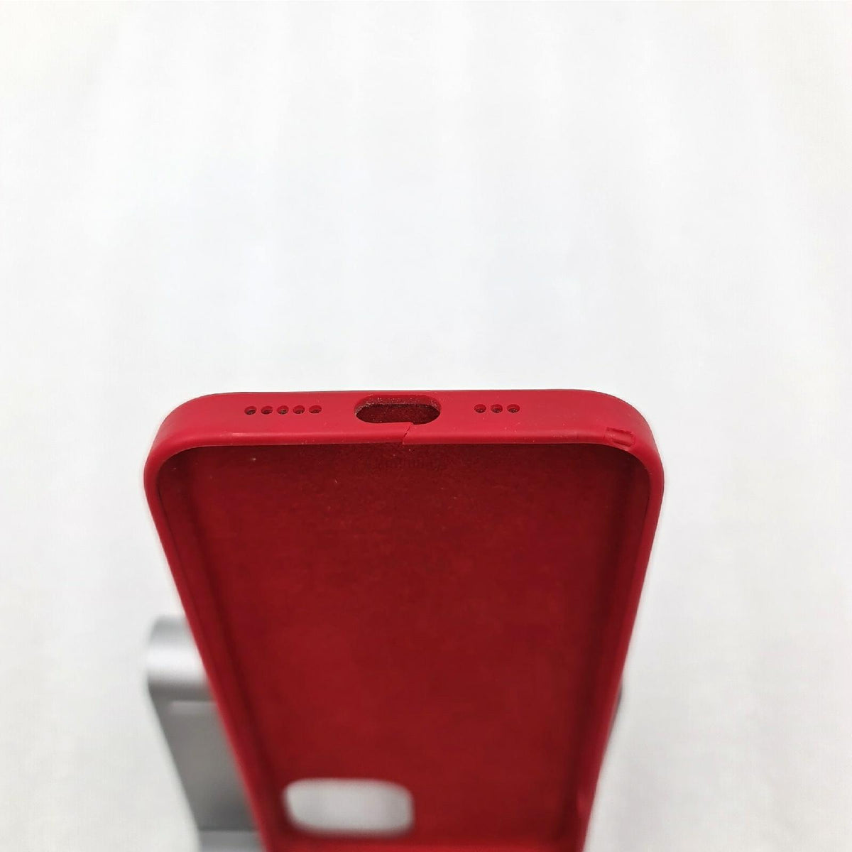 Apple Silikon Case mit MagSafe für iPhone 13 - Product RED