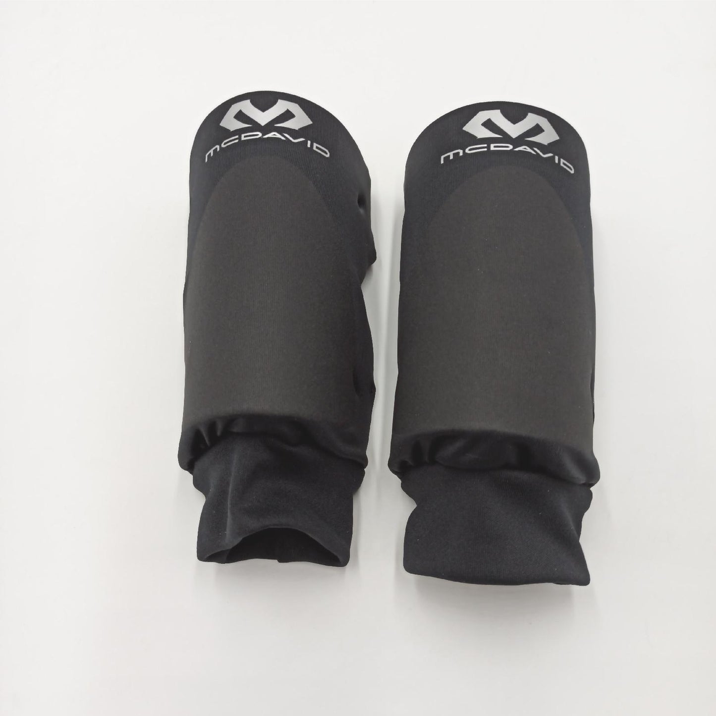 McDavid Knieschoner Sportbekleidung 646R Schutz Hochwertig Rutschfest