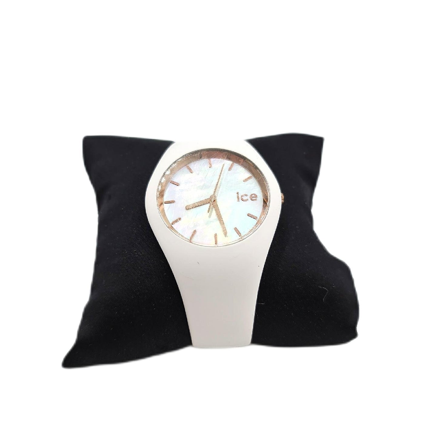 IWatch - ICE pearl White - Weiße Damenuhr mit Silikonarmband - 016936 (Medium)
