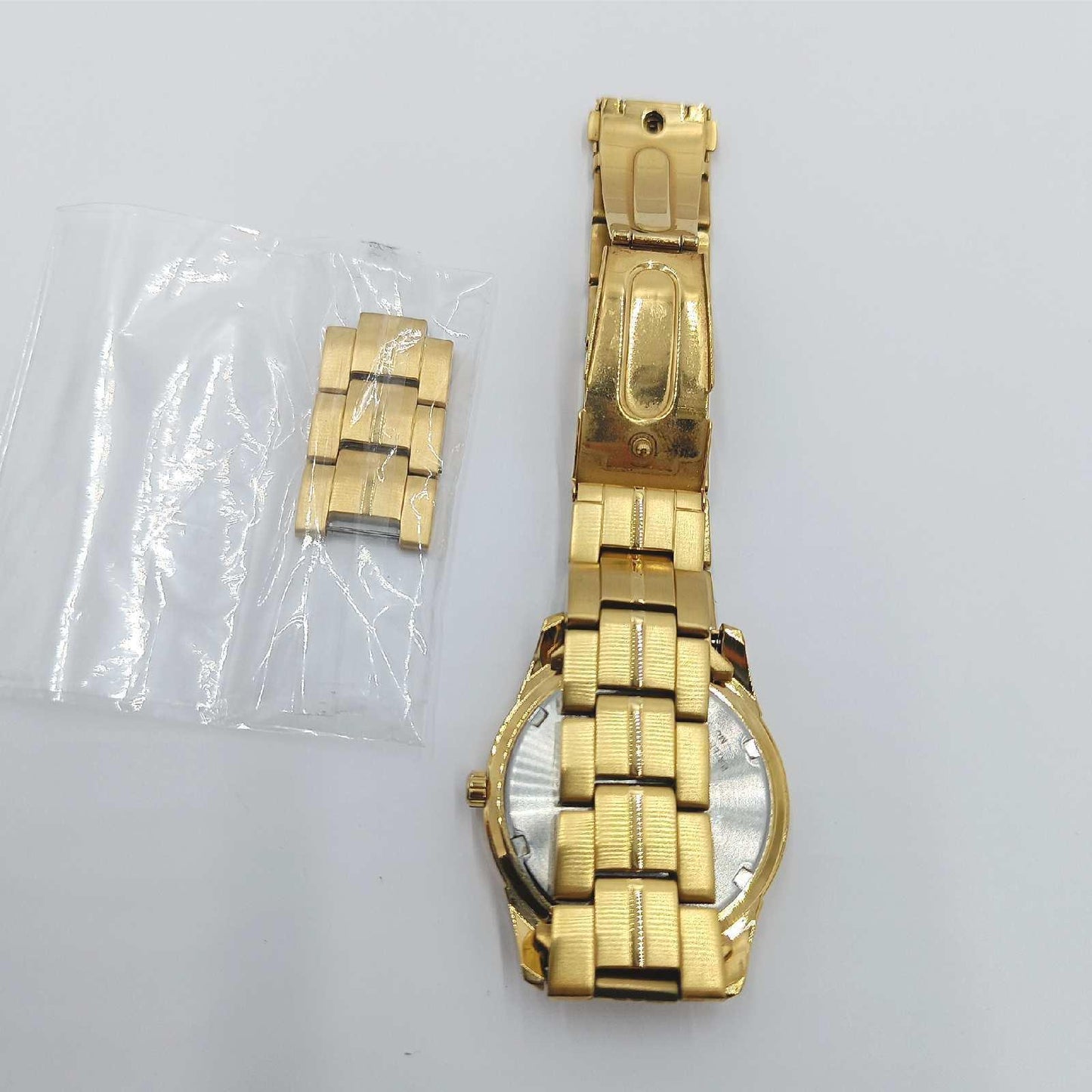 Seiko HerrenArmbanduhr Analog Quarz Edelstahl SGGA62P1