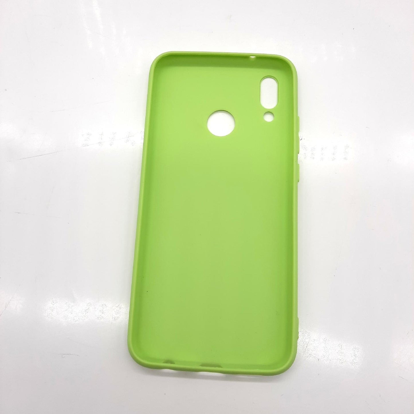 kwmobile Hülle Smartphone Zubehör Huawei P20 Lite Silikon Case Kabelloses Laden Grüne Tomate Schutz
