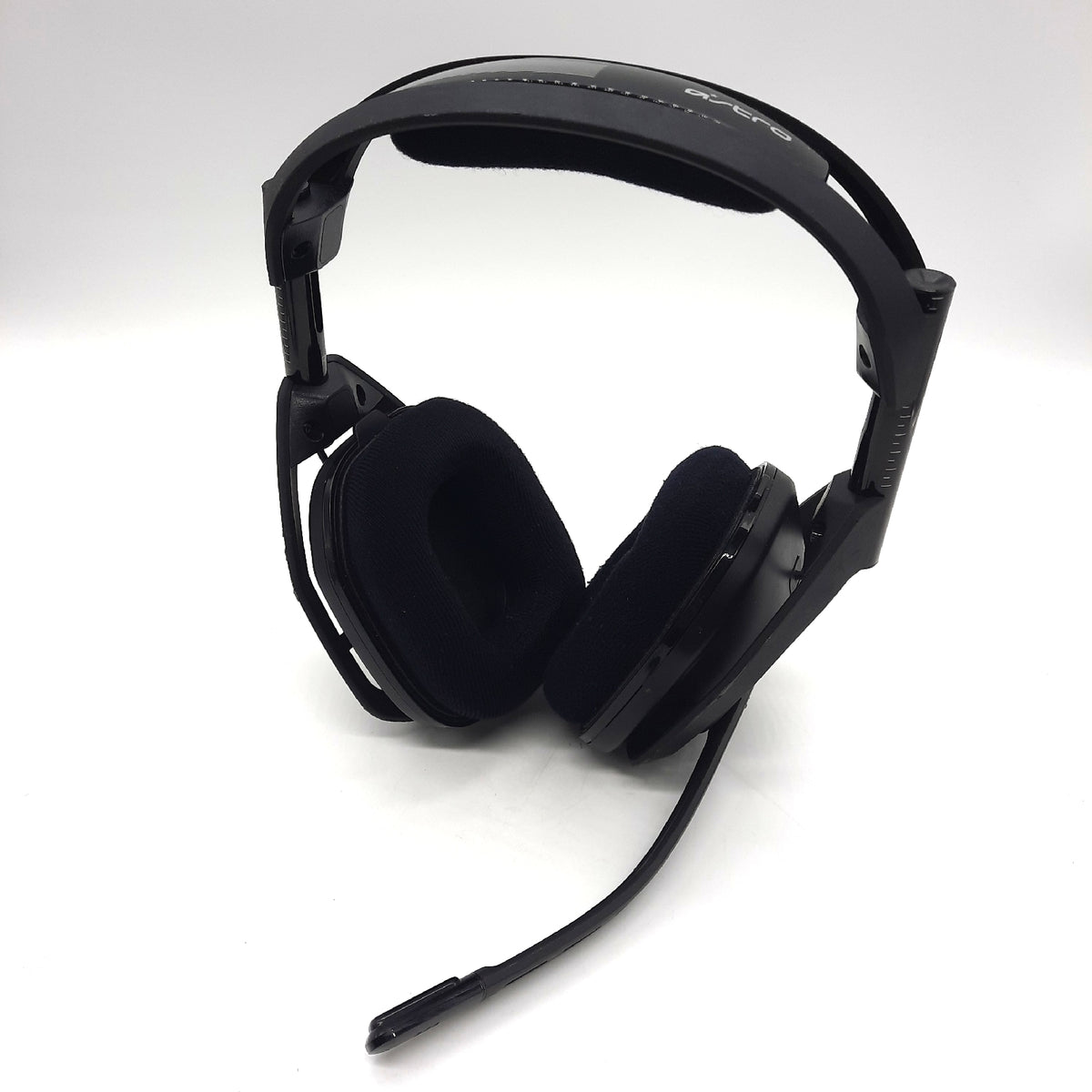 ASTRO Gaming A50 Wireless Headset + Gaming-Ladestation-Defekt-falsche Ladestation