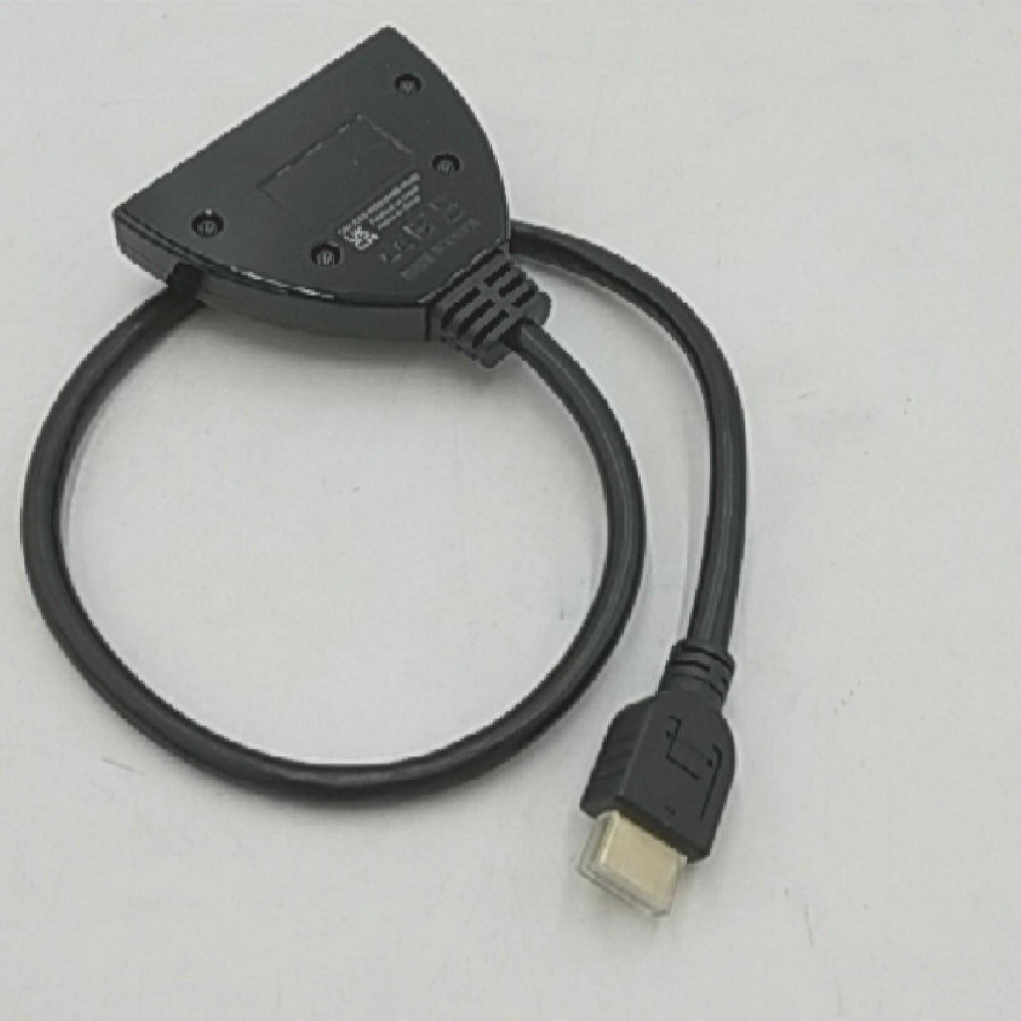 Amazon Basics HDMI Switch Verteiler Elektronik Modell 3 in 1 Ausgang Full HD 4K