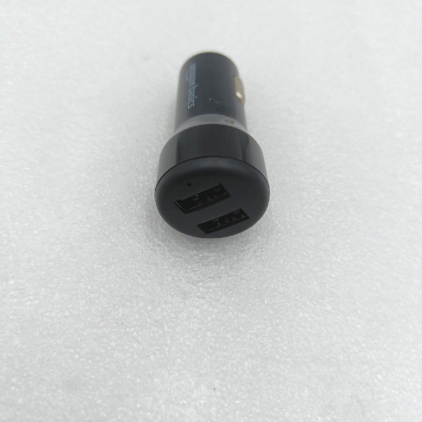 Amazon Basics Kfz Ladegerät Autozubehör USB Anschluss 2 Eingänge Apple Android Schnellladen