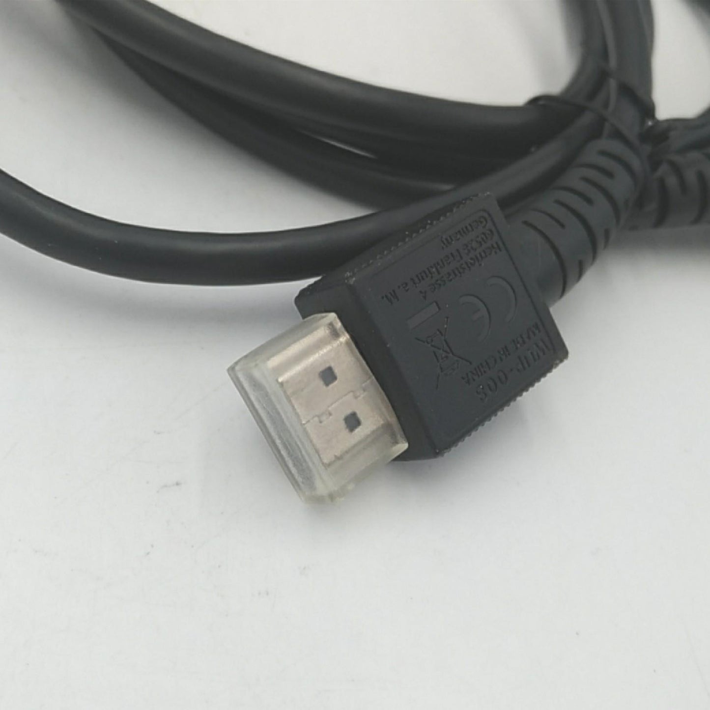 Amazon Basics 4K-HDMI-Kabel, 3 m, 18 Gbit/s Highspeed mit Ethernet, 4K@60Hz, 2160p, Schwarz