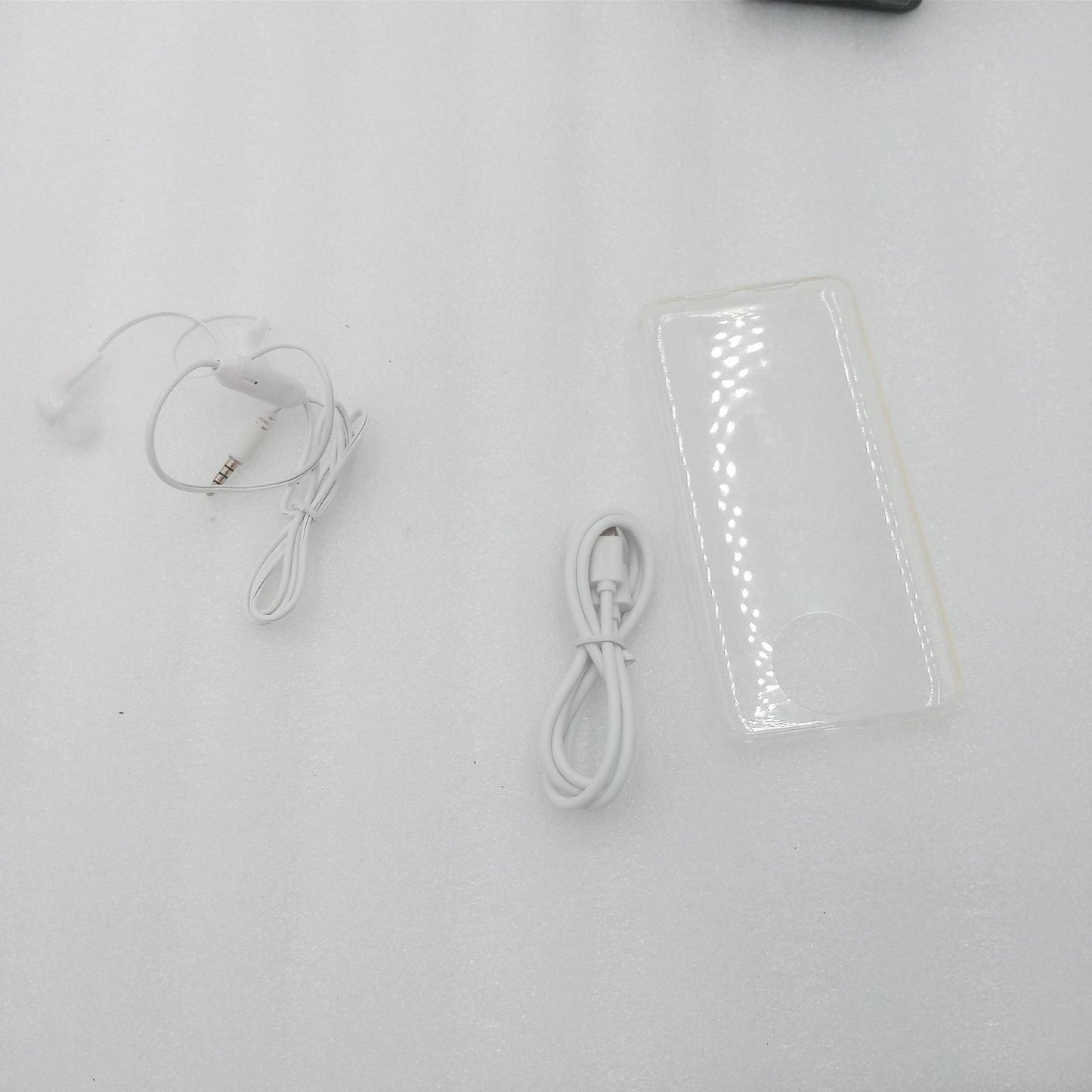 LANDVO mate40 pro Android Handy, 5,45 Zoll Smartphone ohne Vertrag Günstig,512 MB RAM + 4 GB ROM Dual SIM Smartphone, 2MP+5MP Dual Kamera mit 1500mAh für Android 6.0