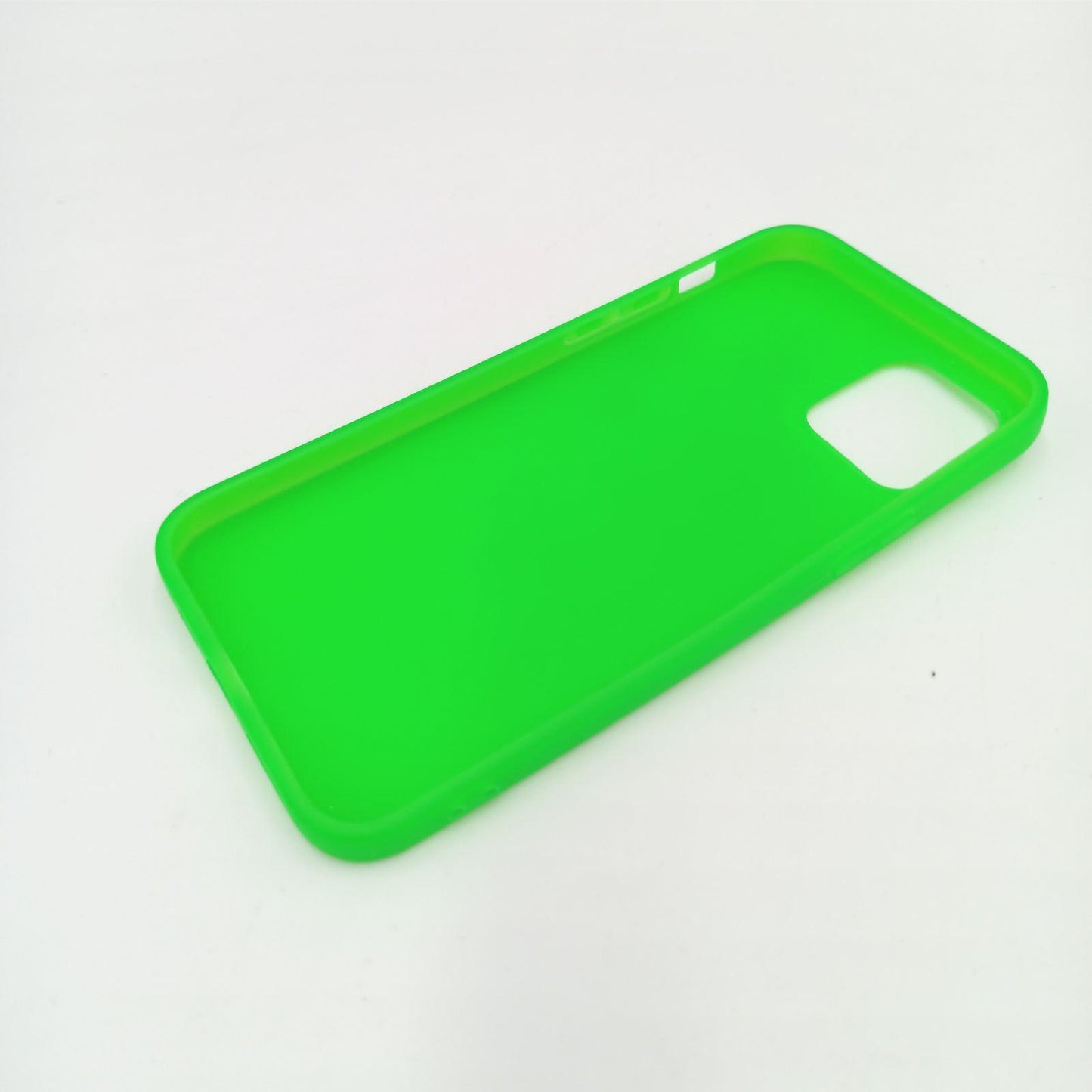 kwmobile Handyhülle Smartphone Zubehör Apple iPhone 12 TPU Case Kabelloses Laden Schutz Cover