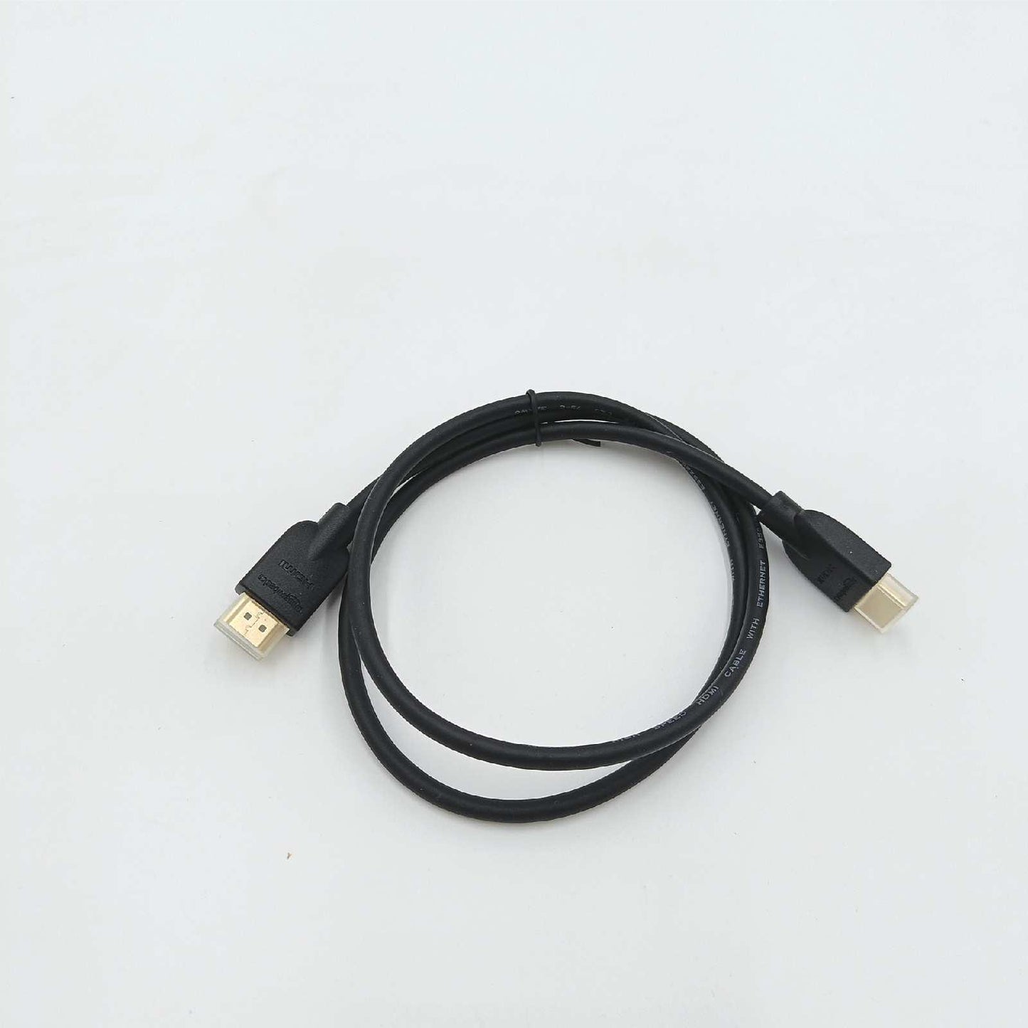 Amazon Basics HDMI Kabel Elektronik 4K HDMI Kabel 0 9 Meter 18 Gbit
