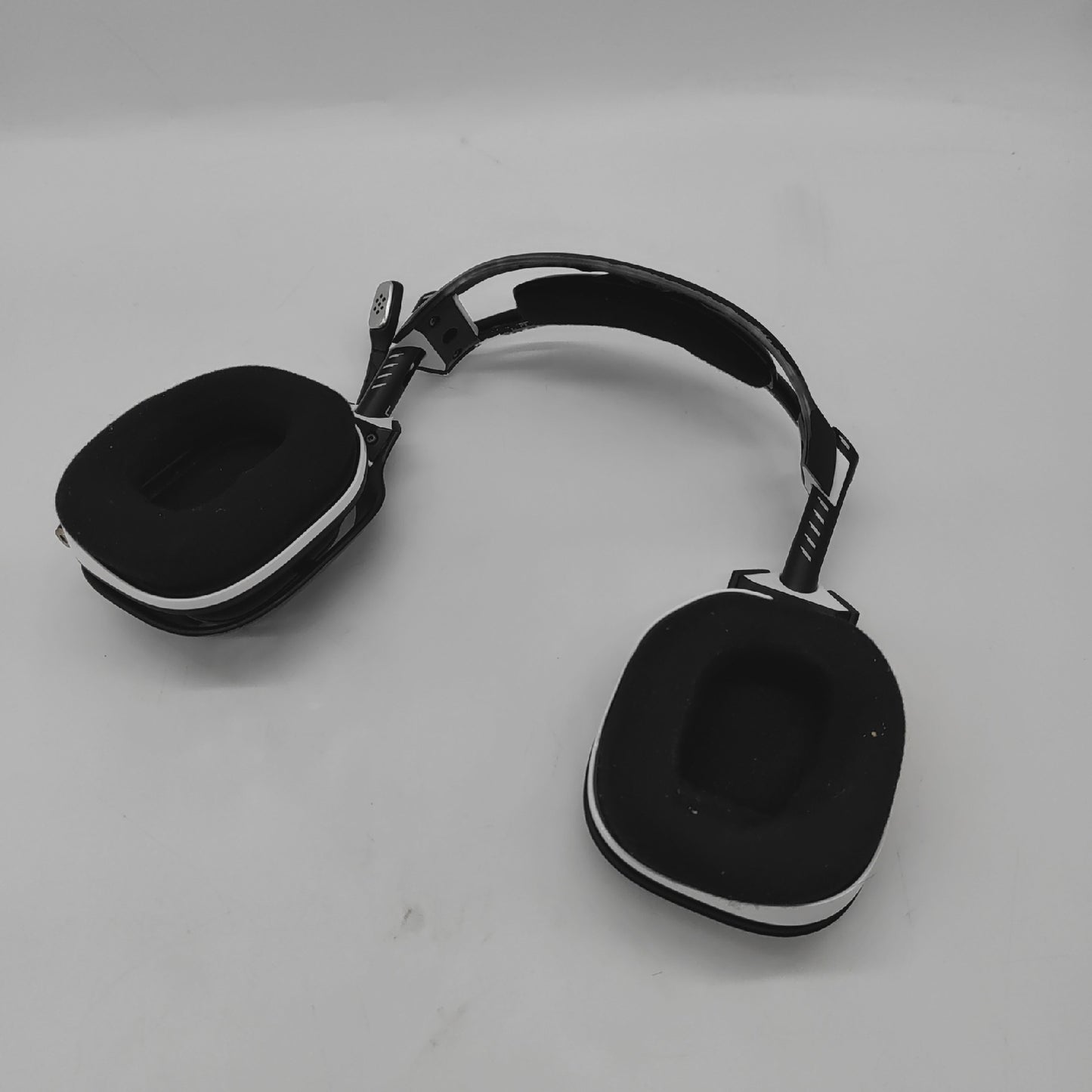 ASTRO Gaming A40 TR CALL OF DUTY League Edition, kabelgebundenes Headse - Defekt
