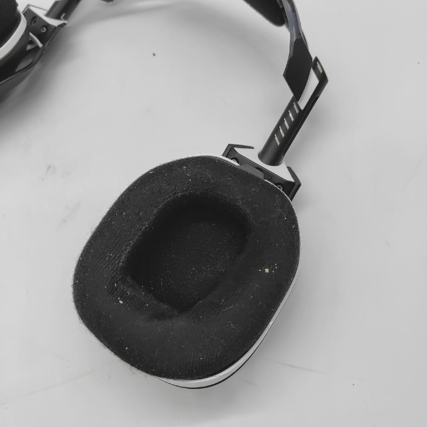 ASTRO Gaming A40 TR CALL OF DUTY League Edition, kabelgebundenes Headse - Defekt