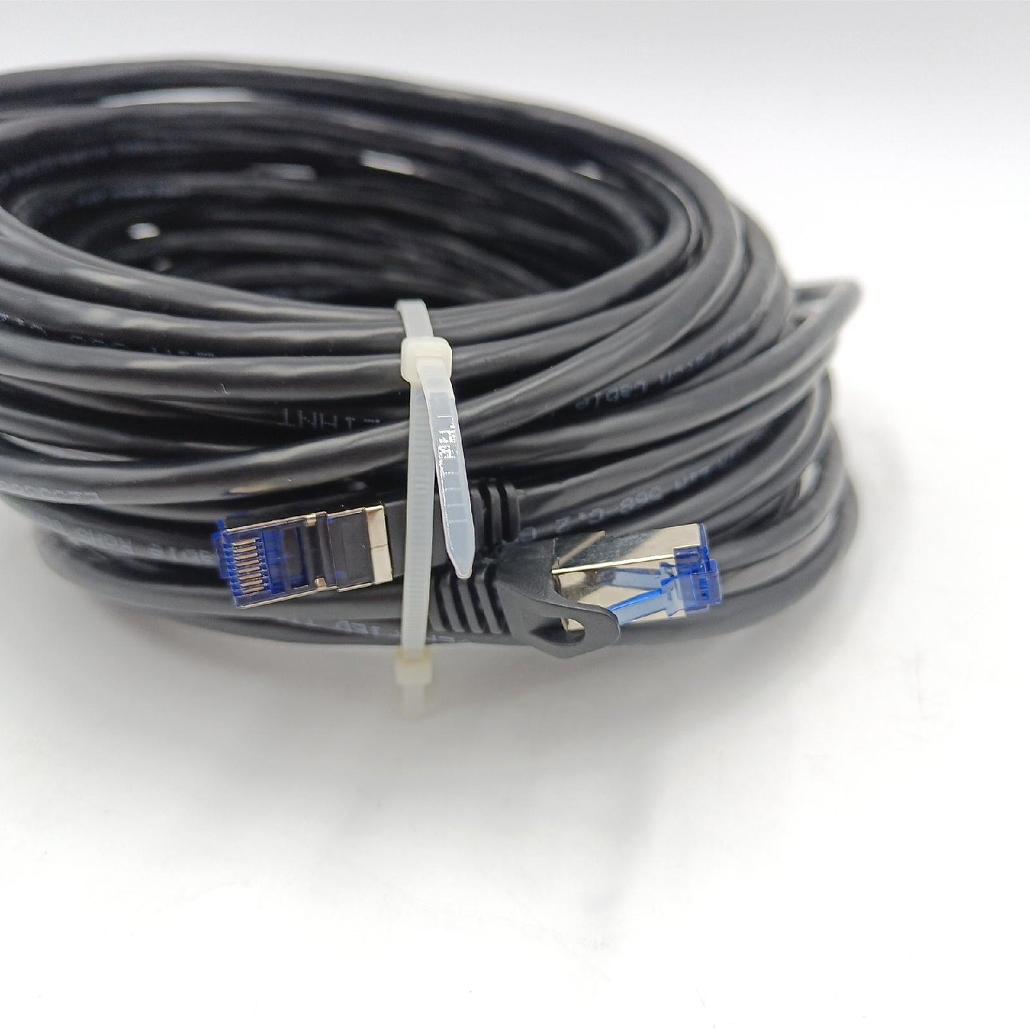 KabelDirekt Netzwerkkabel Ethernet Kabel LAN Patch Kabel Gigabit RJ45 Netzwerk Geschwindigkeit maximale