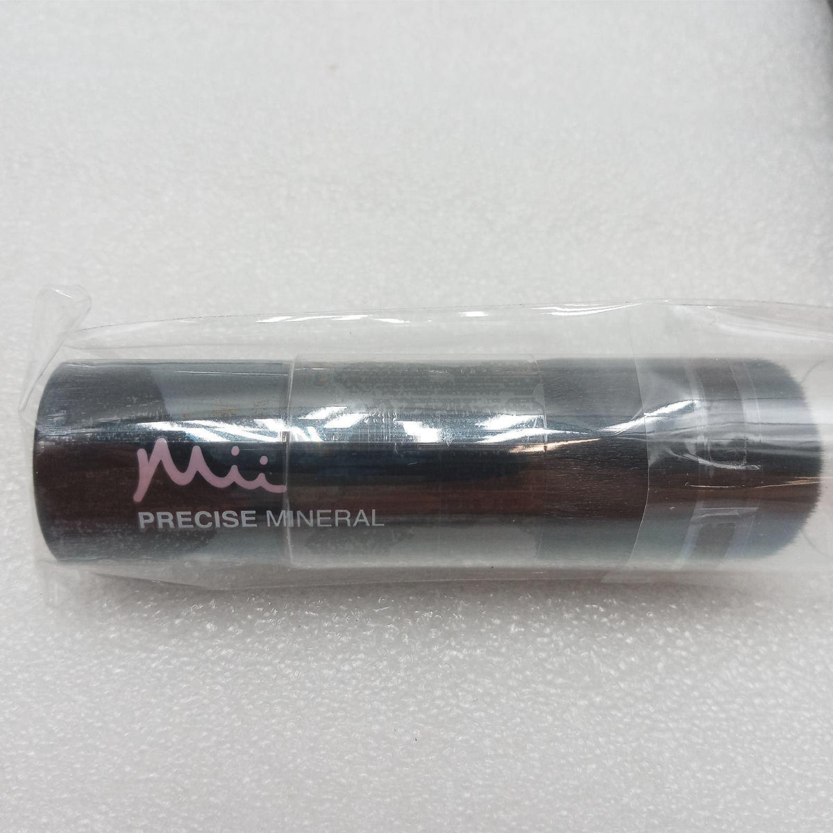 Mii Cosmetics Präzise Mineral Kabuki-Pinsel