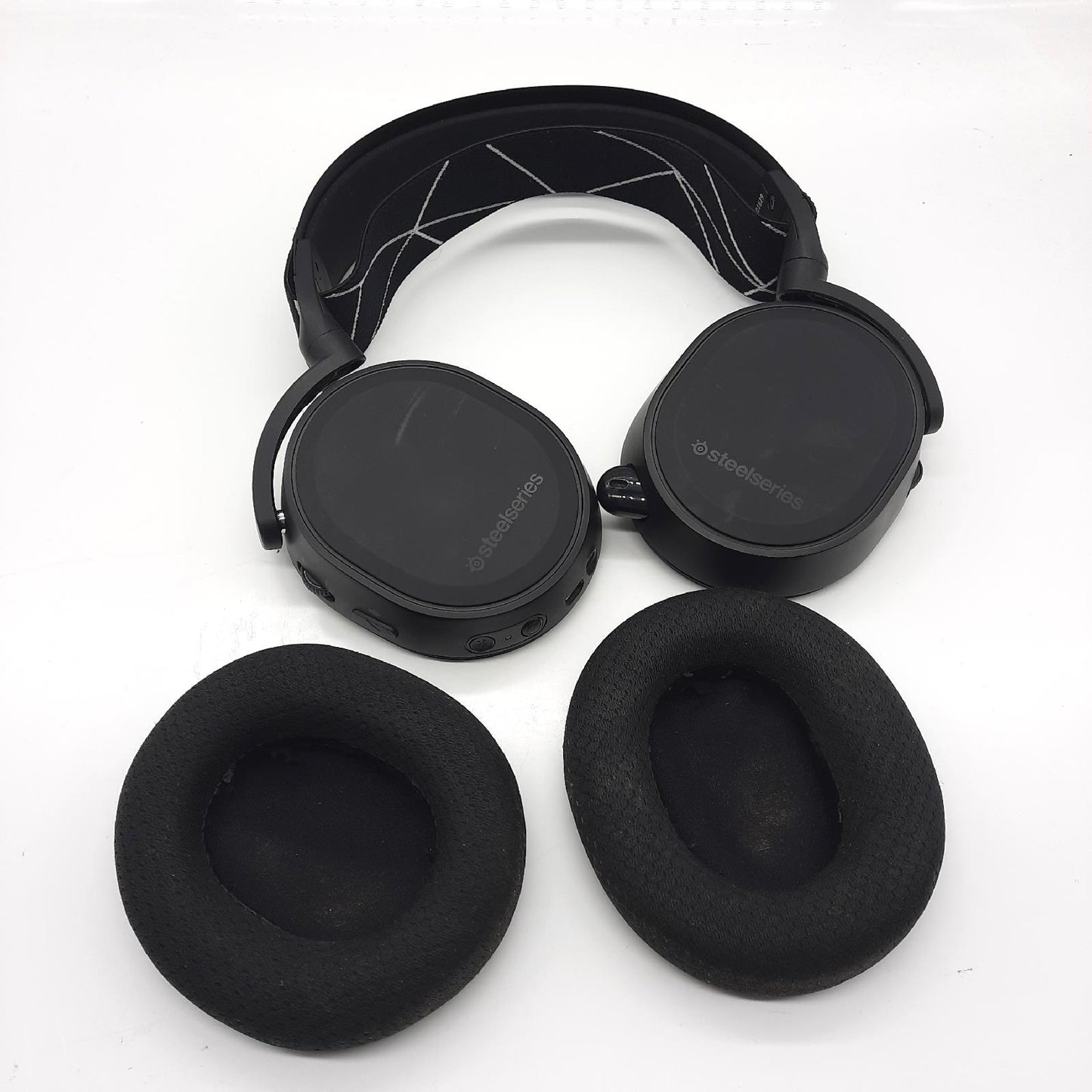 SteelSeries Arctis 9  Dual Wireless Gaming Headset  Verlustless 24 GHz  - Defekt