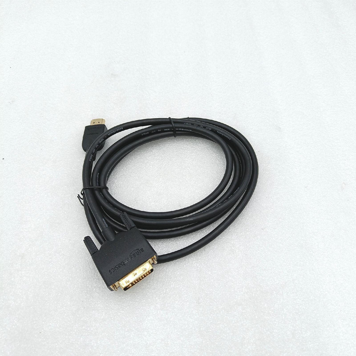 Amazon Basics HDMI zu DVI Adapterkabel 183 Meter bidirektional vergoldet 1080P Schwarz