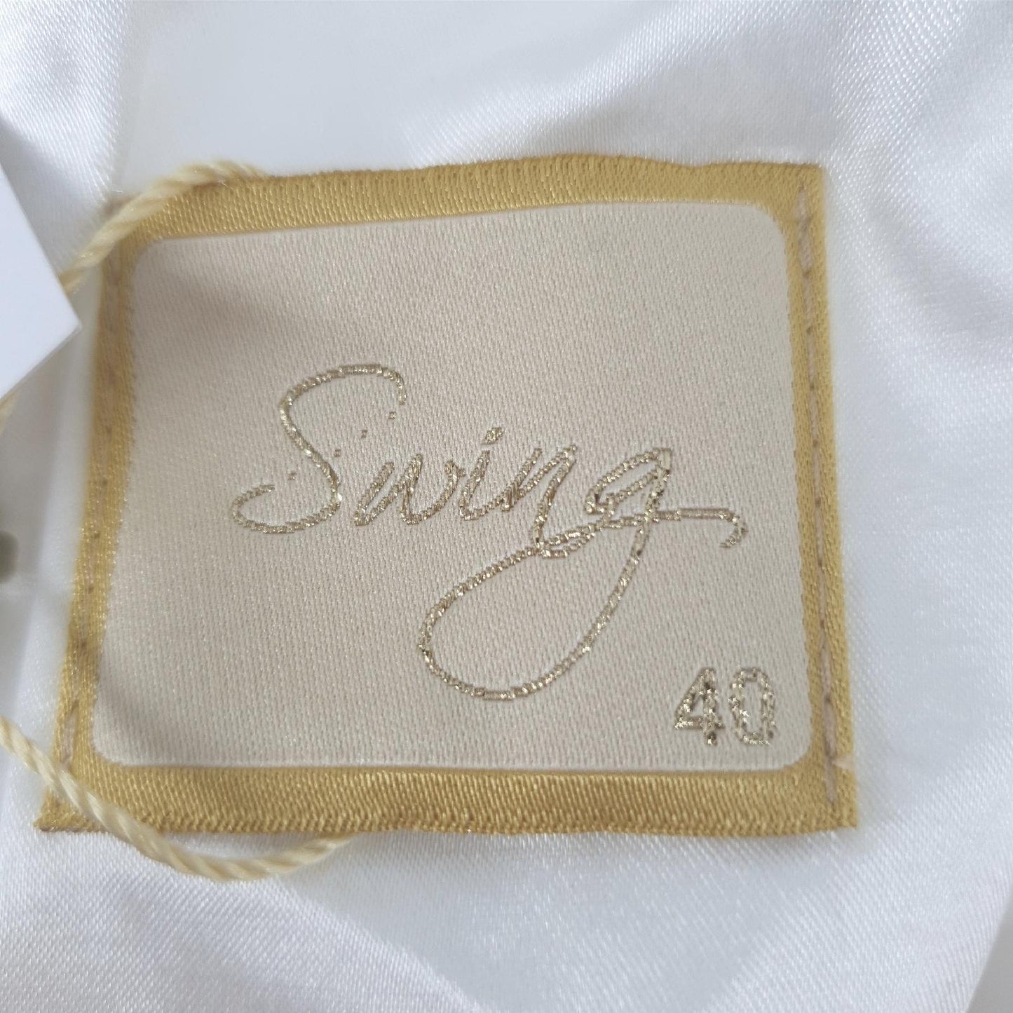 Swing Fashion Women's Sally Rose Damen Midikleid | Elegantes Festliches Kleid | Partykleid | Abendkleid | Hochzeitskleider | Abschlussballkleid | Ballkleid | V-Ausschnitt | 3/4 Ärmel | Weiß | 40 (L)