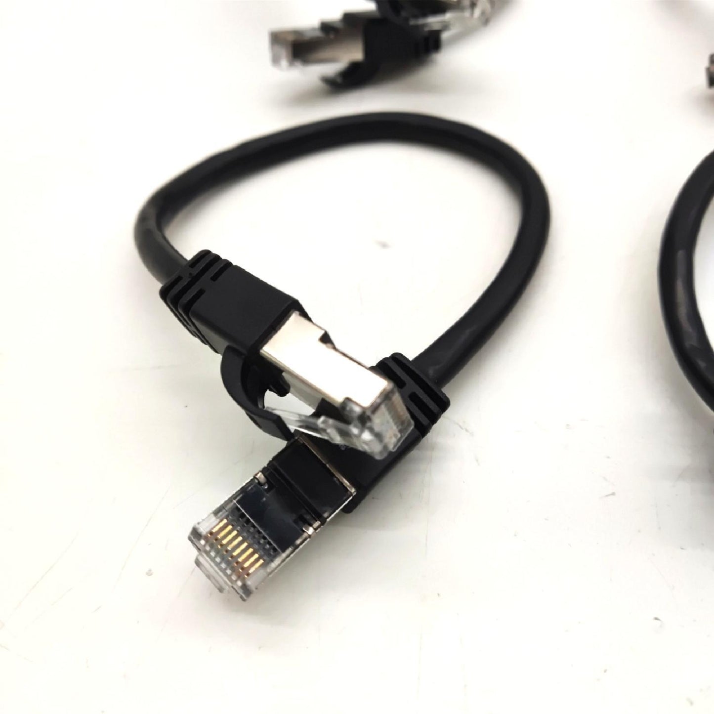 Amazon Basics Patchkabel Netzwerkzubehor High Speed Cat7 Gigabit Ethernet Schwarz 03 Meter