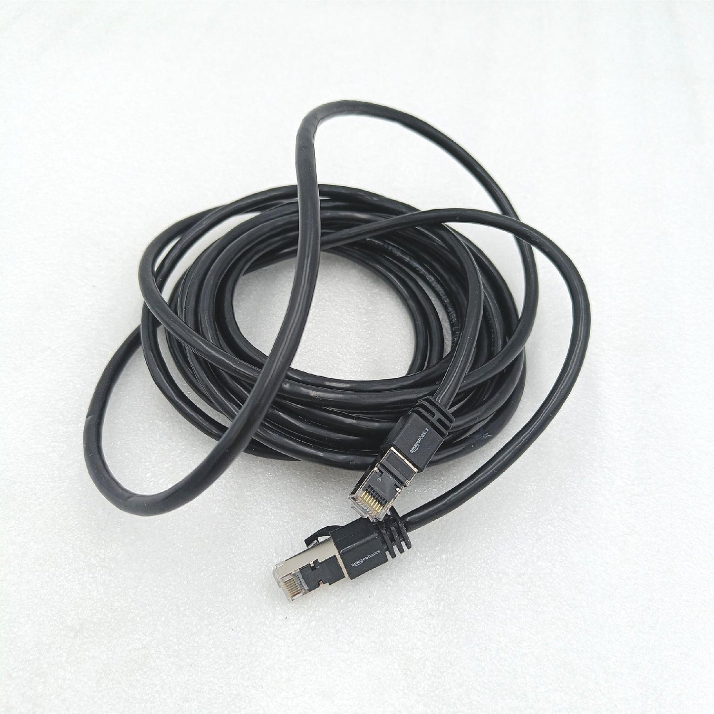 Amazon Basics Patchkabel Netzwerktechnik Ethernet Cat7 Gigabit Schwarz 45 Meter Reichweite