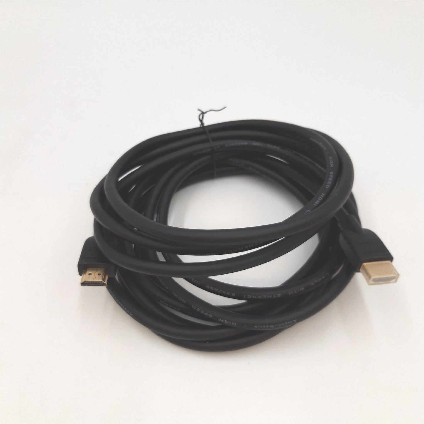 Amazon Basics HDMI Kabel Kabel und Verbindung 4K HDMI 4K 60Hz 18 G