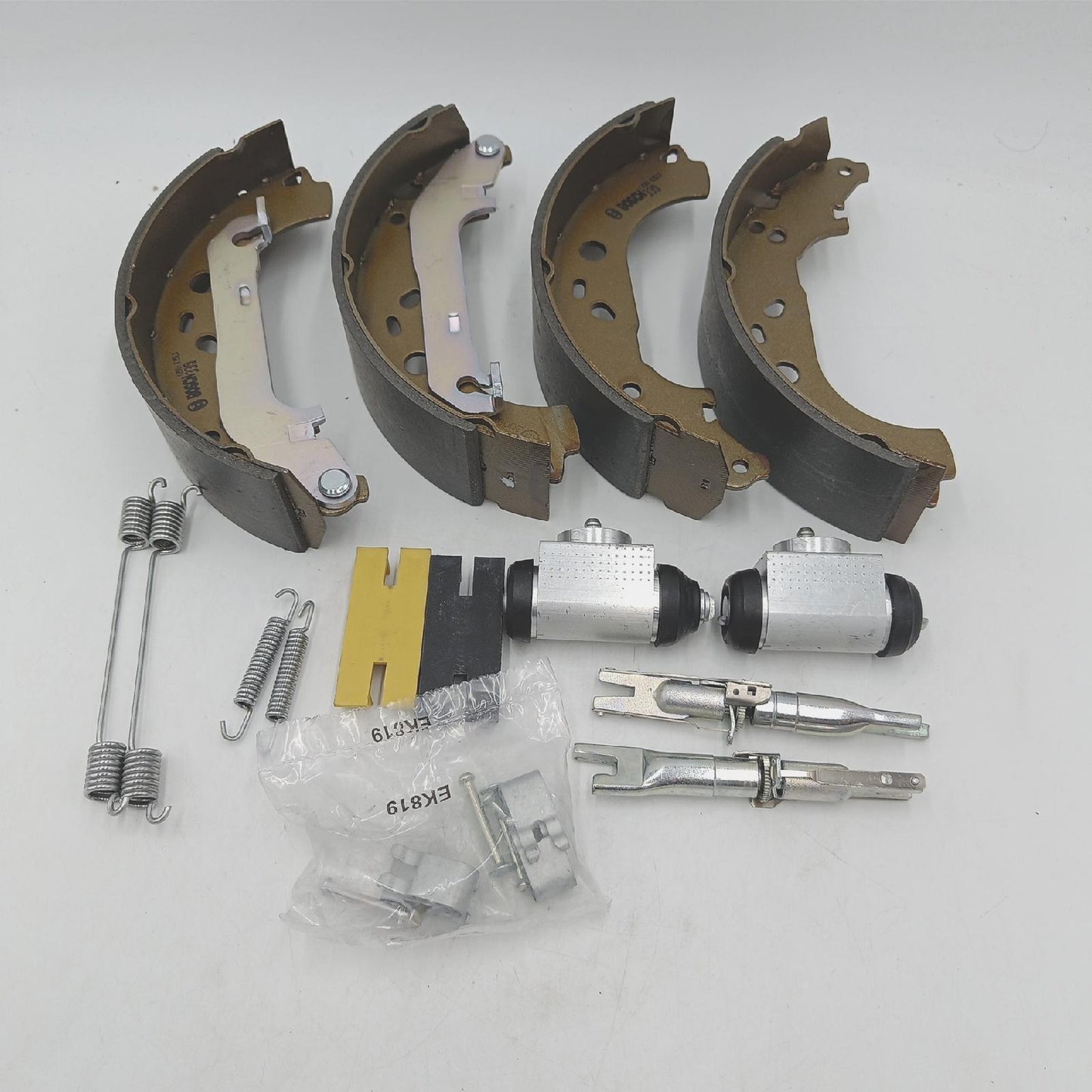 Bosch Trommelbremsenset Auto Ersatzteile KS661 Kit Super Pro Bremssystem Komplett