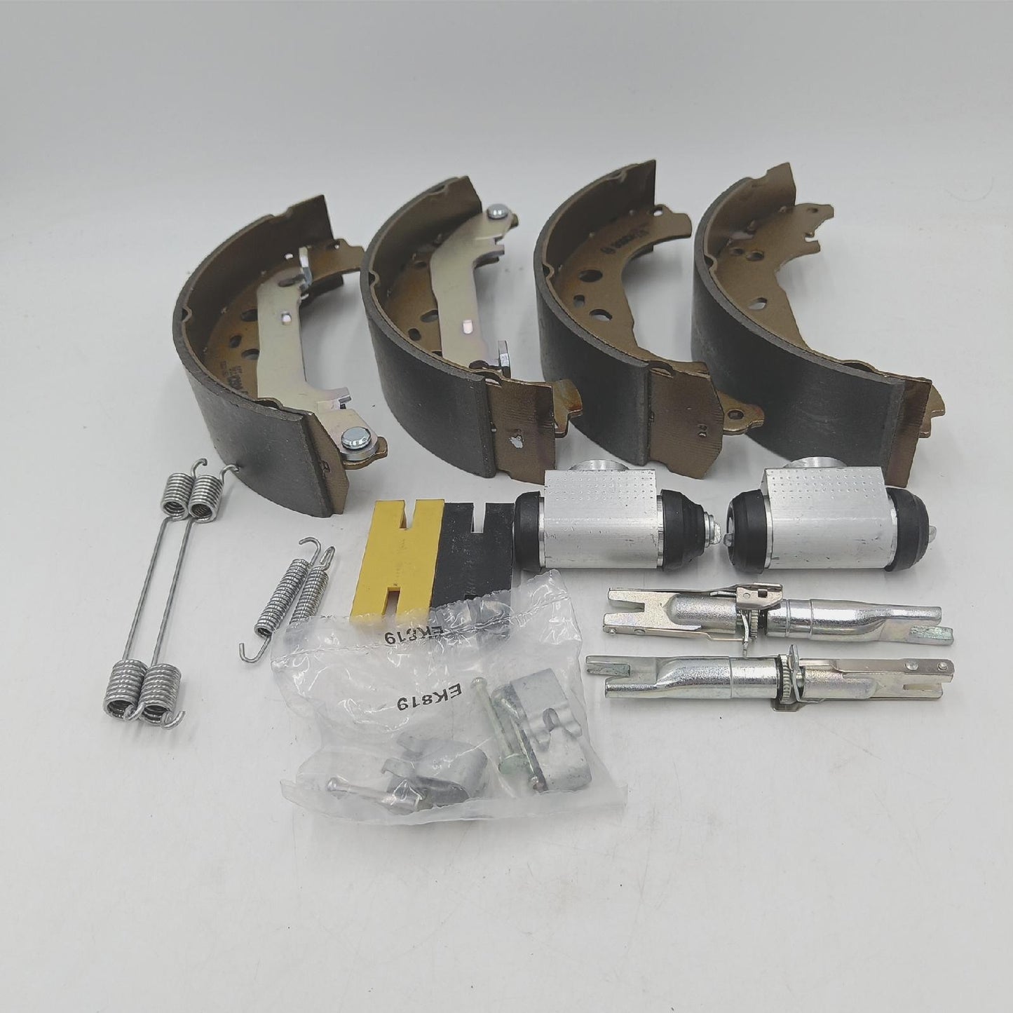 Bosch Trommelbremsenset Auto Ersatzteile KS661 Kit Super Pro Bremssystem Komplett